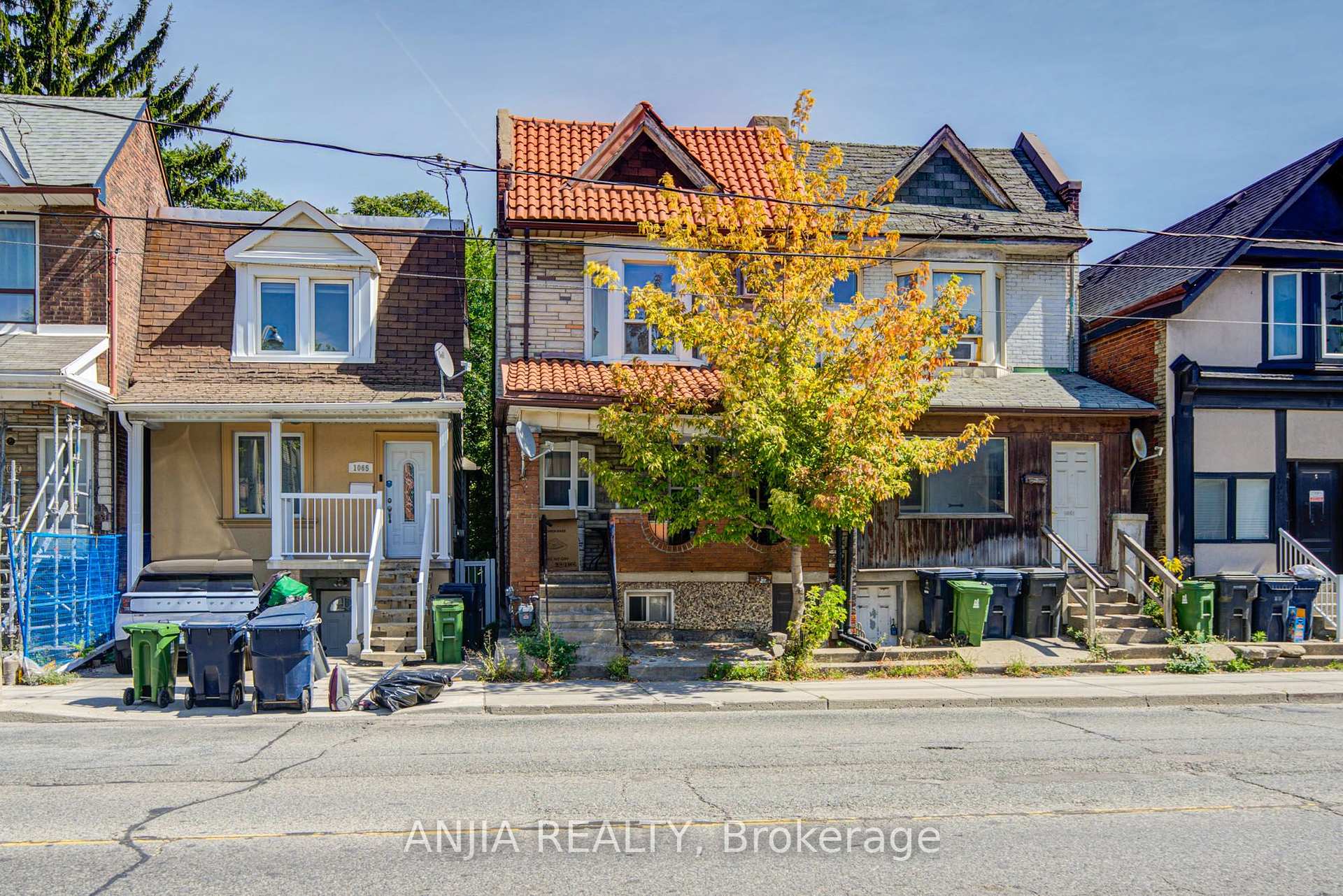 1063 Dufferin Street Toronto Ontario Canada Sale residential Balvinder (Bally) Dhammu Acro Gold Realty Inc., Brokerage*