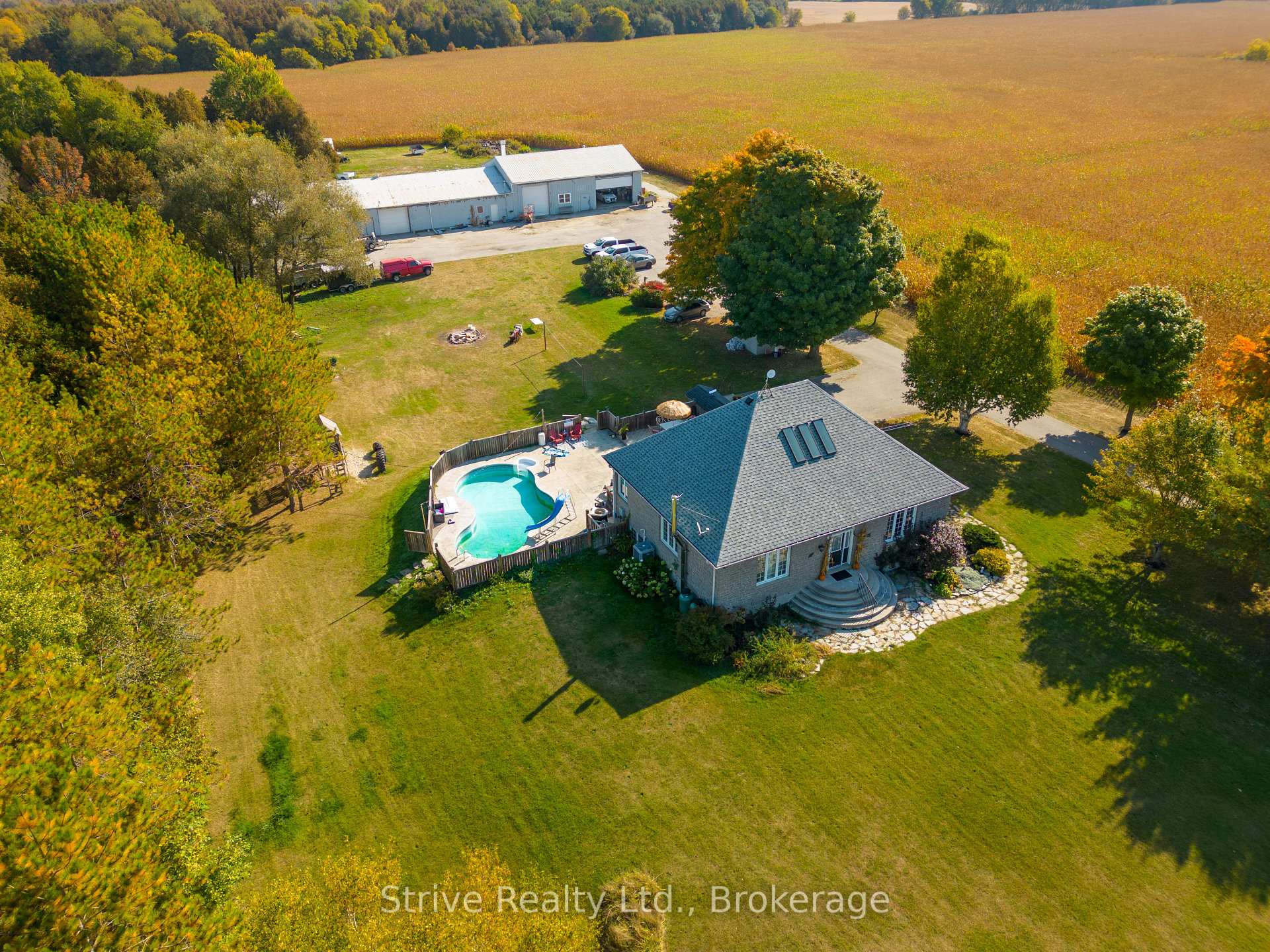 5659 Gilmore Road Clarington Ontario Canada Sale residential Durham Bungalows McROBERT REAL ESTATE GROUP