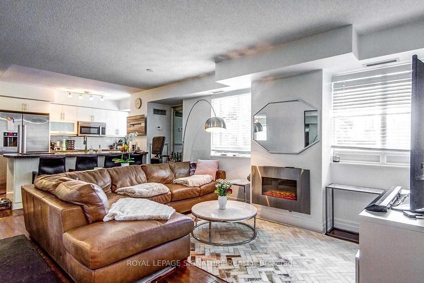 503 - 35 Balmuto Street Toronto Ontario Canada Rent residential Khalid Felifel Royal LePage Signature Realty, Brokerage *
