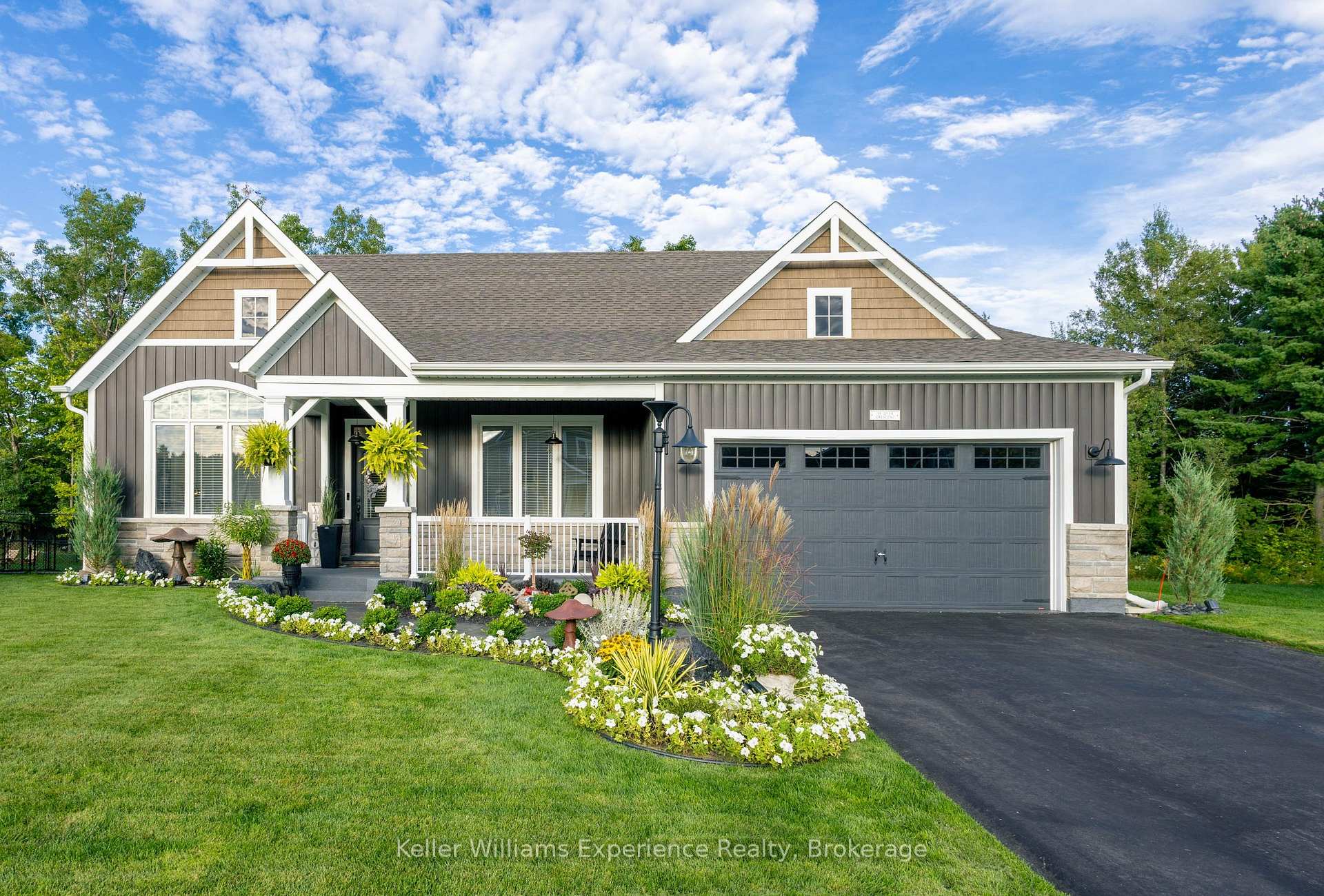 38 Dyer Crescent Bracebridge Ontario Canada Sale residential Radka Hnilicova Anchor Realty, Brokerage*