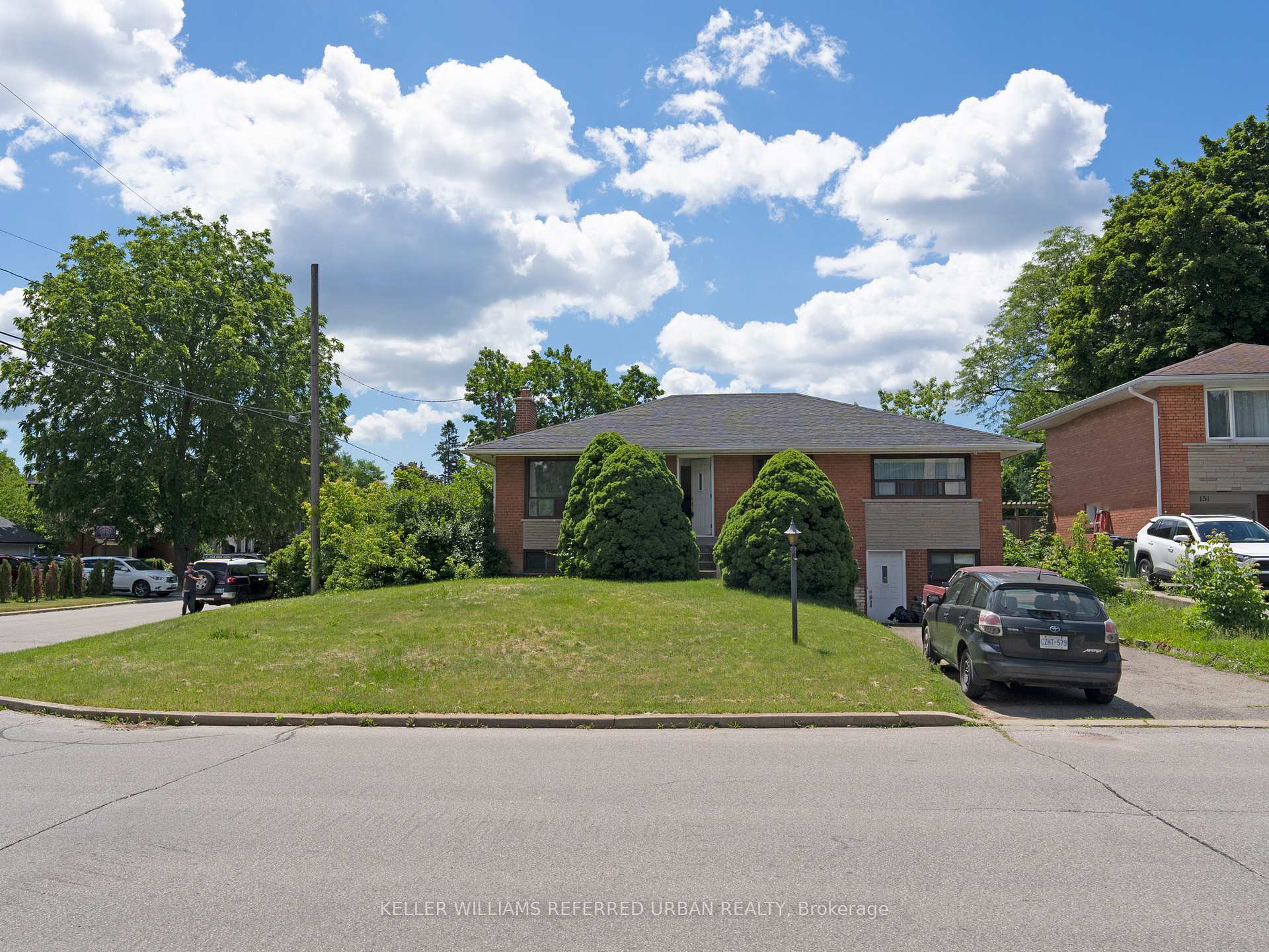 153 Newton Drive Toronto Ontario Canada Rent residential Dapo Momson ECLAT REALTY INC.