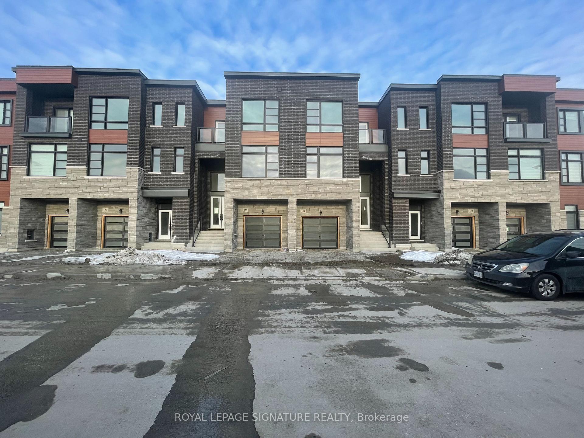 134 Wascana Road Vaughan Ontario Canada Rent residential Stuart Clapham Royal LePage Signature Realty, Brokerage *