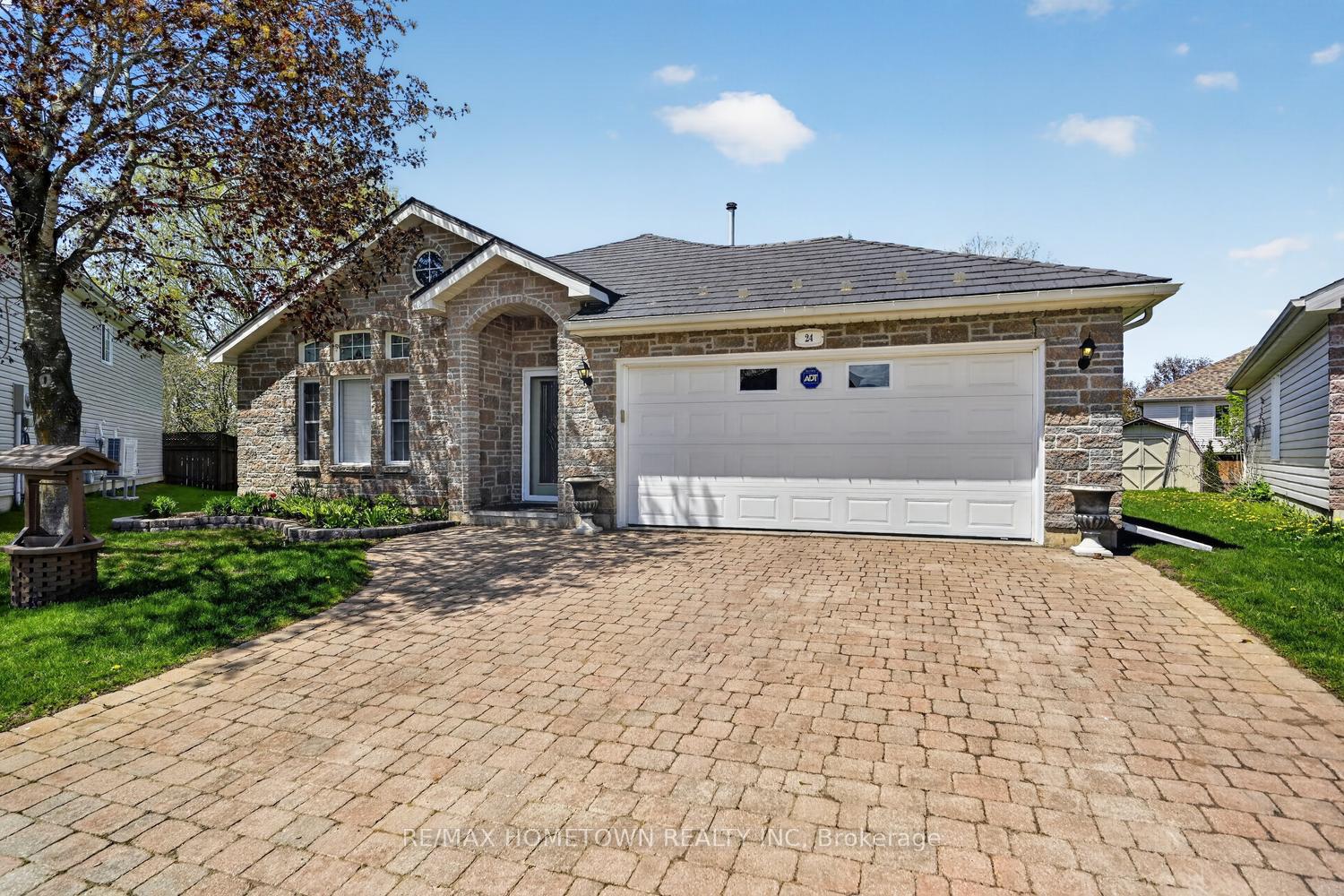 24 Regency Place Brockville Ontario Canada Sale residential   HomeLife/DLK Real Estate Ltd., Brokerage*