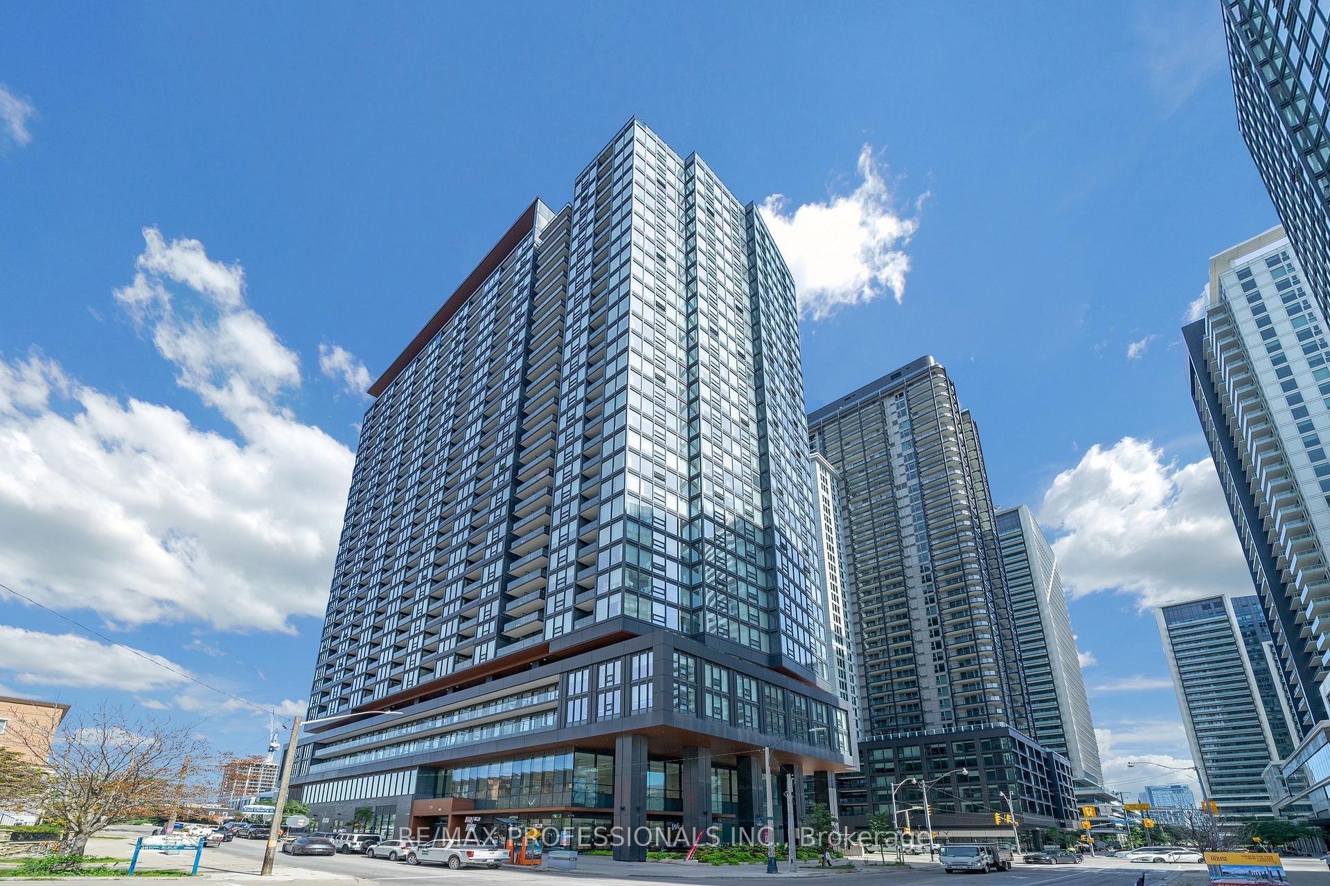 311 - 19 Western Battery Road Toronto Ontario Canada Rent residential Rita Moore RE/MAX Professionals Inc., Brokerage *