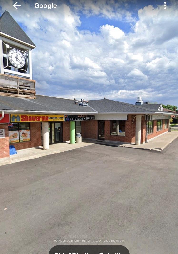 10-11 - 2828 Kingsway Drive Oakville Ontario Canada Lease commercial   AKARAT Group Inc.