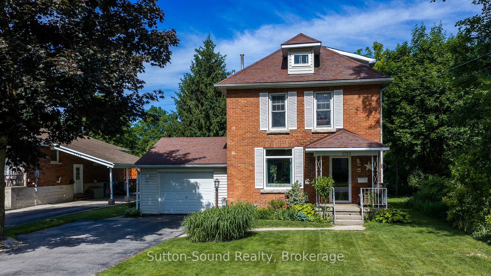 1762 6th Avenue E Owen Sound Ontario Canada Sale residential Kristine Fraser RE/MAX GREY BRUCE REALTY INC Brokerage*