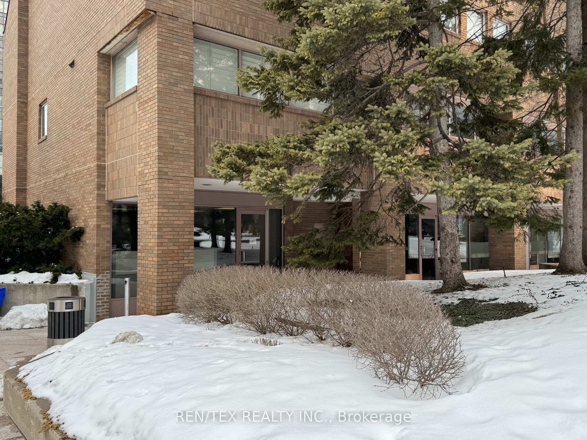 19 Hendon Avenue Toronto Ontario Canada Lease commercial Tony Sandhu STS COMMERCIAL REALTY INC. Brokerage*