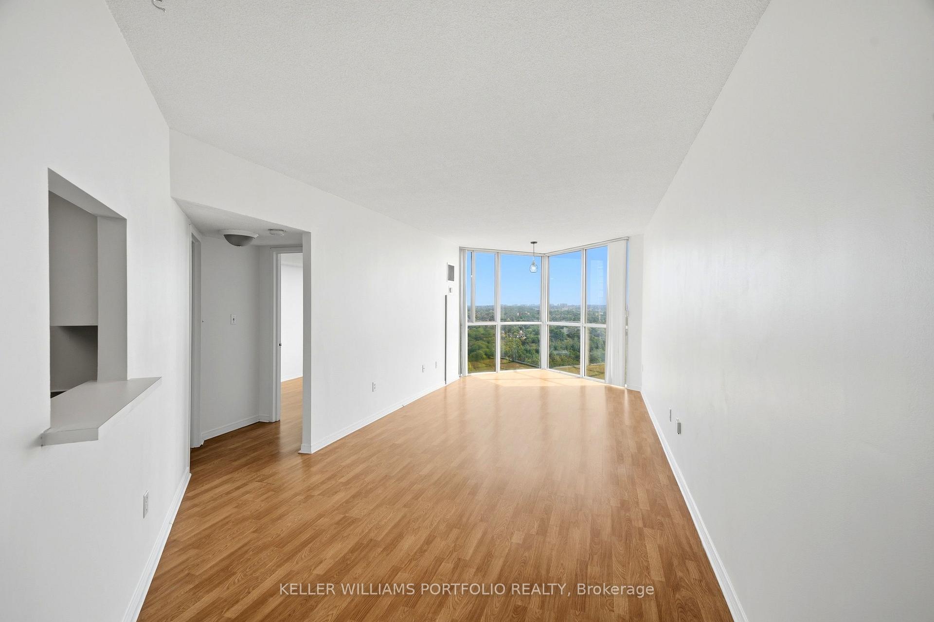 2910 - 5 Concorde Place Toronto Ontario Canada Rent residential ALEX MACALE Century21 Leading Edge Realty Inc., Brokerage