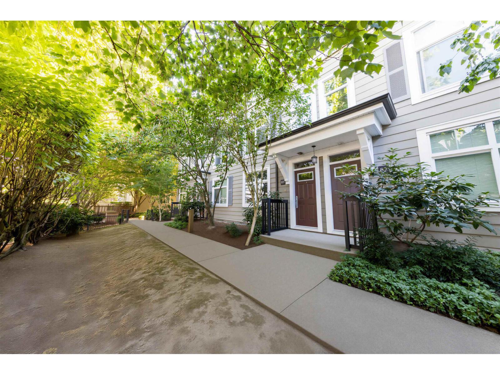 83 15833 26 AVENUE Surrey British Columbia Canada Sale residential Ravi Singh HomeLife Benchmark Realty Corp.