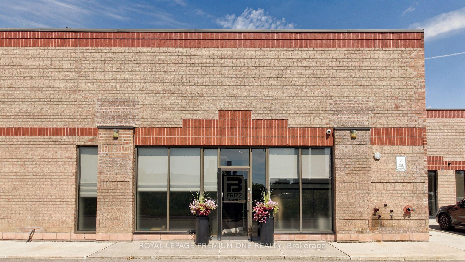 8 - 445 Edgeley Boulevard Vaughan Ontario Canada Lease commercial Teresa Agostino Royal LePage Premium One Realty, Brokerage*