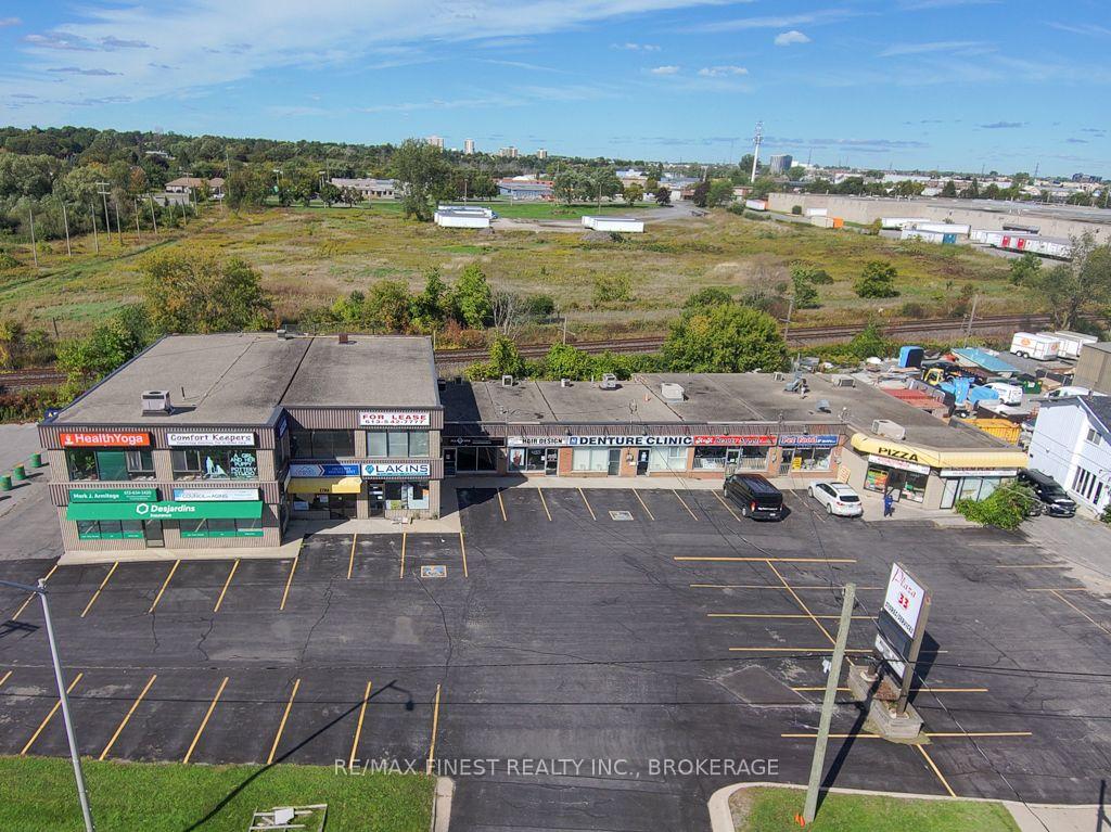 5 - 1786 Bath Road Kingston Ontario Canada Lease commercial Team Tallen Royal LePage Proalliance Realty, Brokerage*