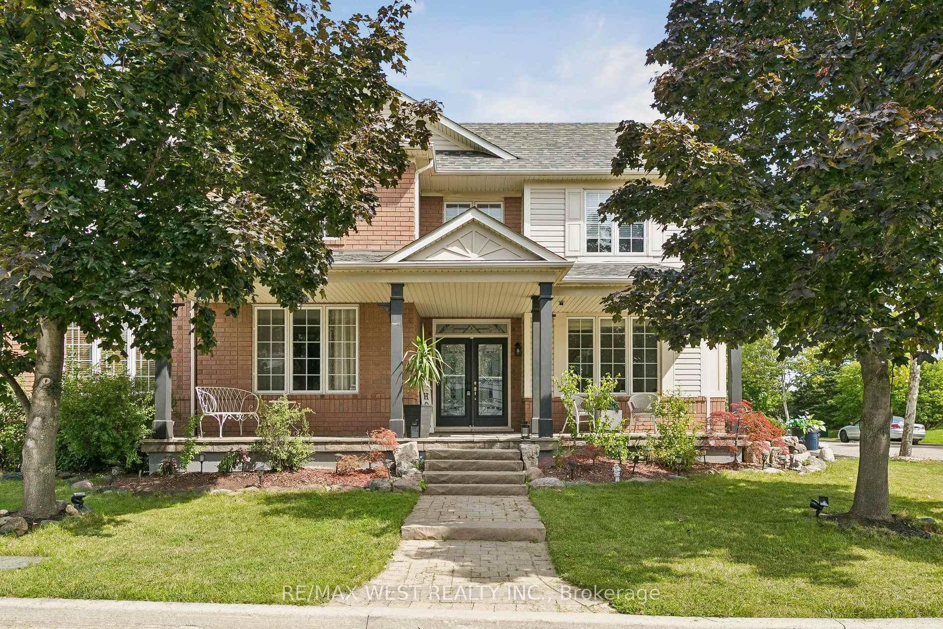 737 Turrell Crescent Milton Ontario Canada Sale residential HARRY SARVAIYA RE/MAX West Realty Inc., Brokerage *
