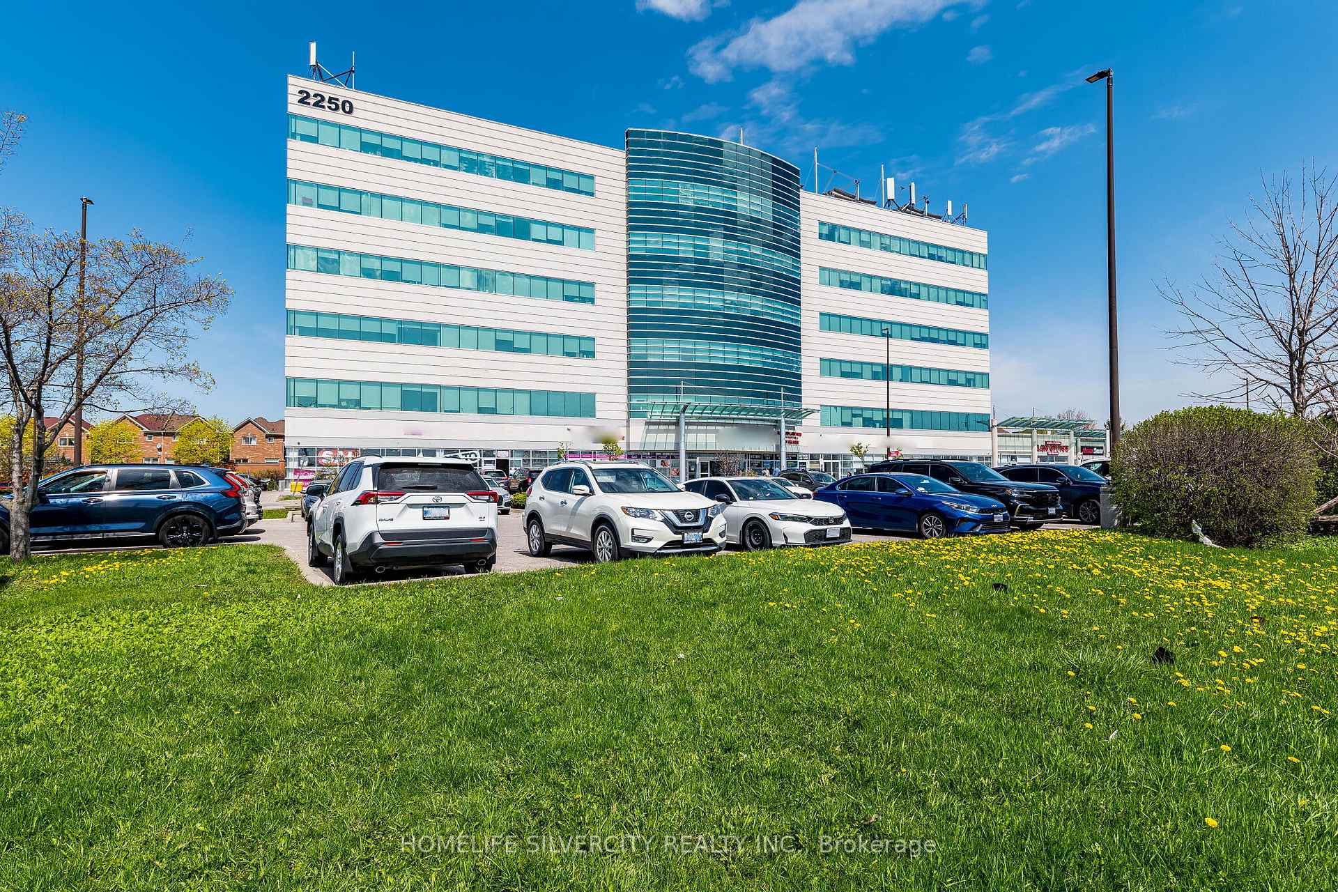 302 - 2250 Bovaird Drive E Brampton Ontario Canada Sale commercial Reena Sahota HomeLife Silvercity Realty Inc., Brokerage*