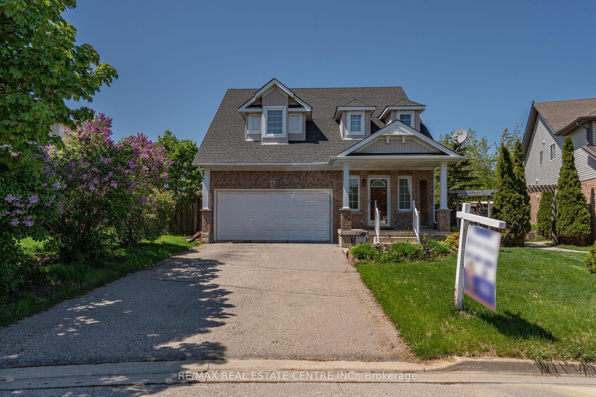 35 Cameron Court Orangeville Ontario Canada Sale residential KAY PATEL RE/MAX Real Estate Centre Inc., Brokerage *
