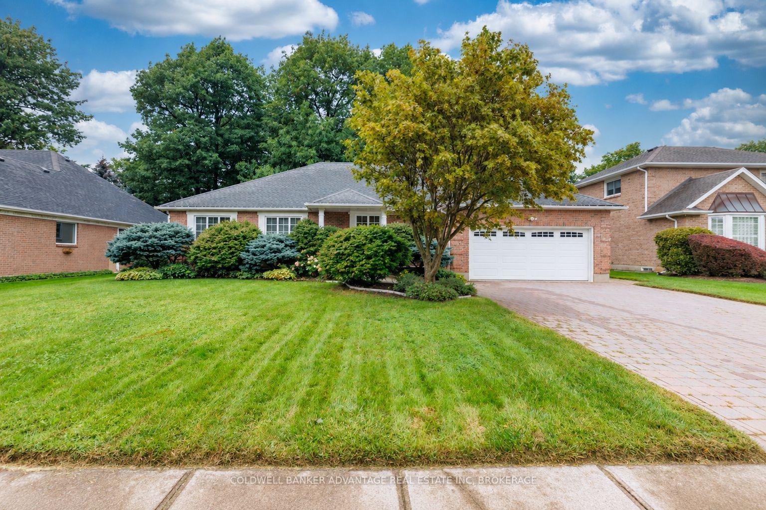 8165 Mount Olive Crescent Niagara Falls Ontario Canada Sale residential Nick Lancione COLDWELL BANKER ADVANTAGE REAL ESTATE INC, BROKERAGE*
