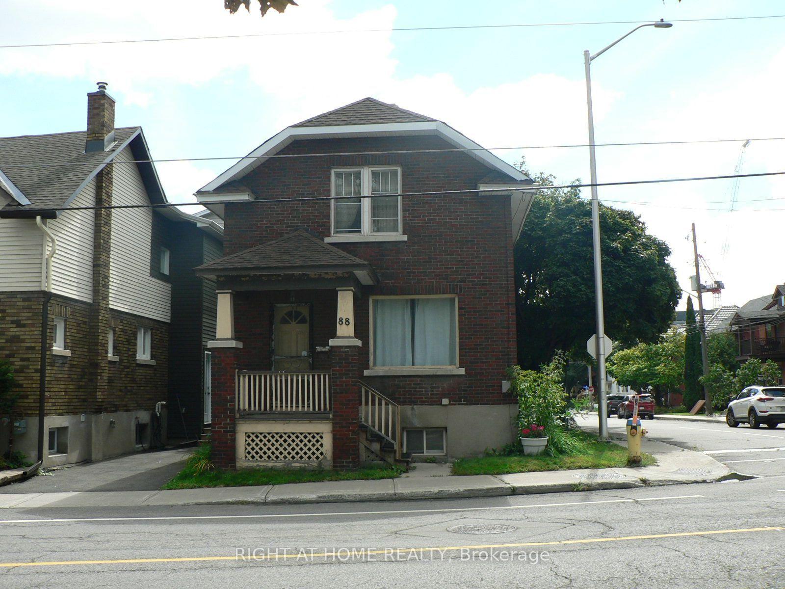 88 Lees Avenue Ottawa Ontario Canada Sale residential Angelika Rosato Right at Home Realty, Brokerage*