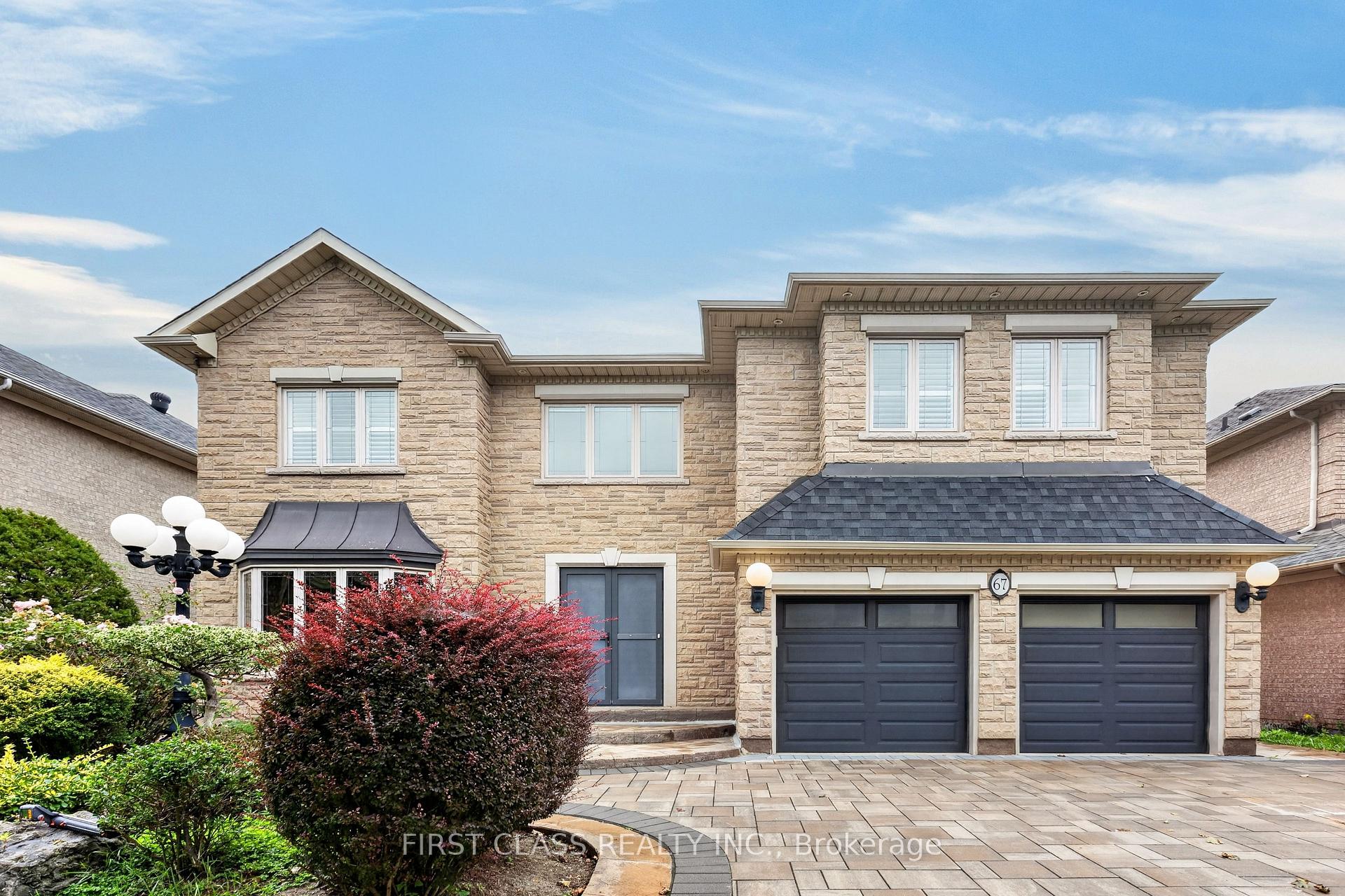 67 Black Walnut Crescent Richmond Hill Ontario Canada Sale residential Ronald Huang FIRST CLASS REALTY INC. Brokerage* 