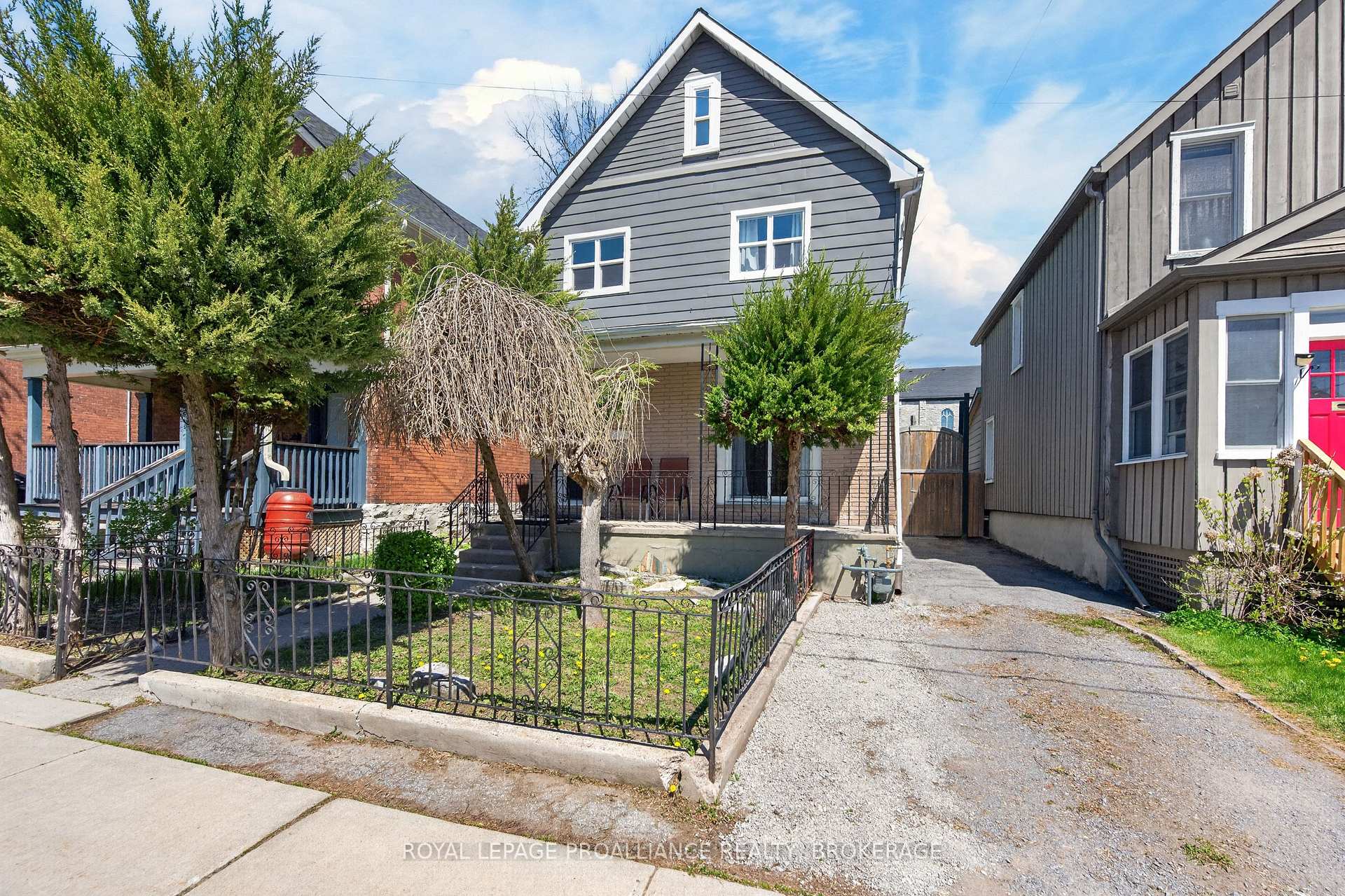 69 John Street Kingston Ontario Canada Sale residential Team Tallen Royal LePage Proalliance Realty, Brokerage*