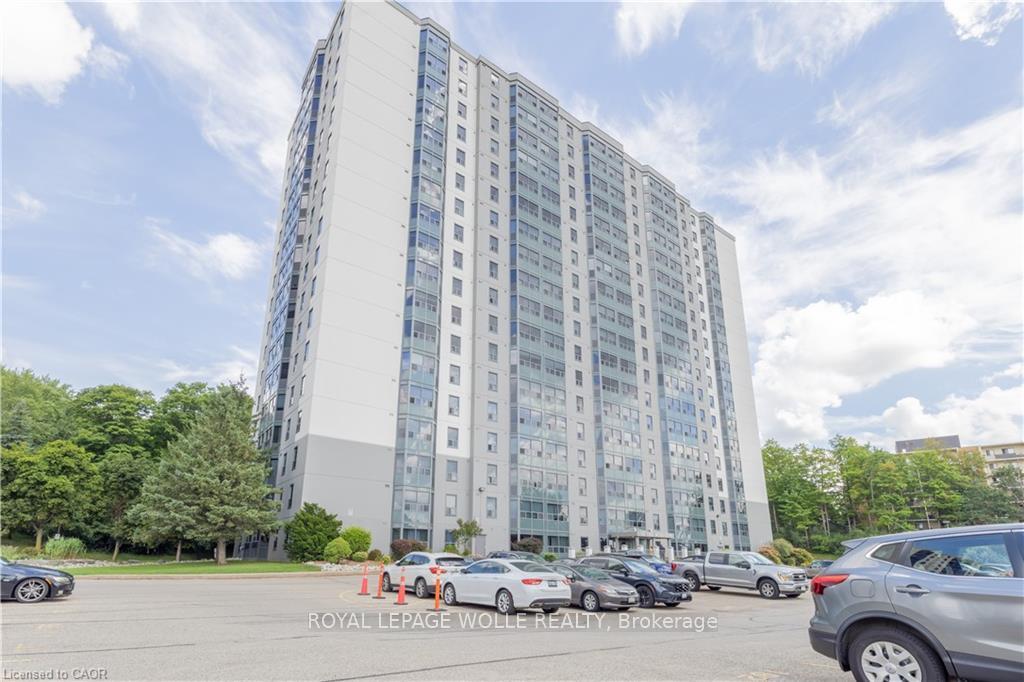 708 - 55 Green Valley Drive Kitchener Ontario Canada Sale residential Frieda Kotsopoulos RE/MAX Twin City Realty Inc., Brokerage *
