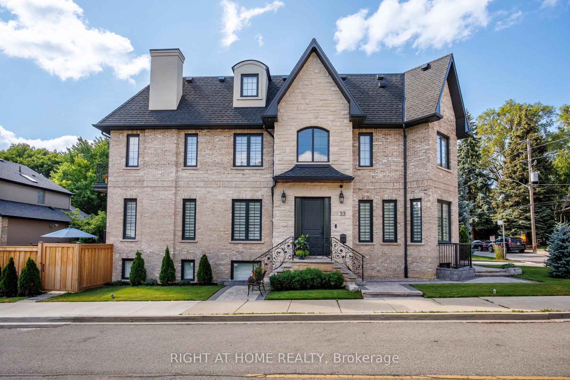 33 Thorndale Avenue Toronto Ontario Canada Sale residential Eva Maria Labedzki Right at Home Realty, Brokerage*
