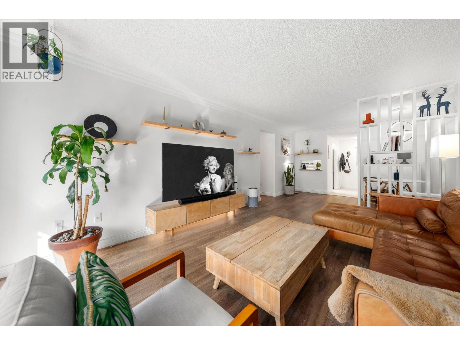 308 6595 WILLINGDON AVENUE Burnaby British Columbia Canada Sale residential Ravi Singh HomeLife Benchmark Realty Corp.