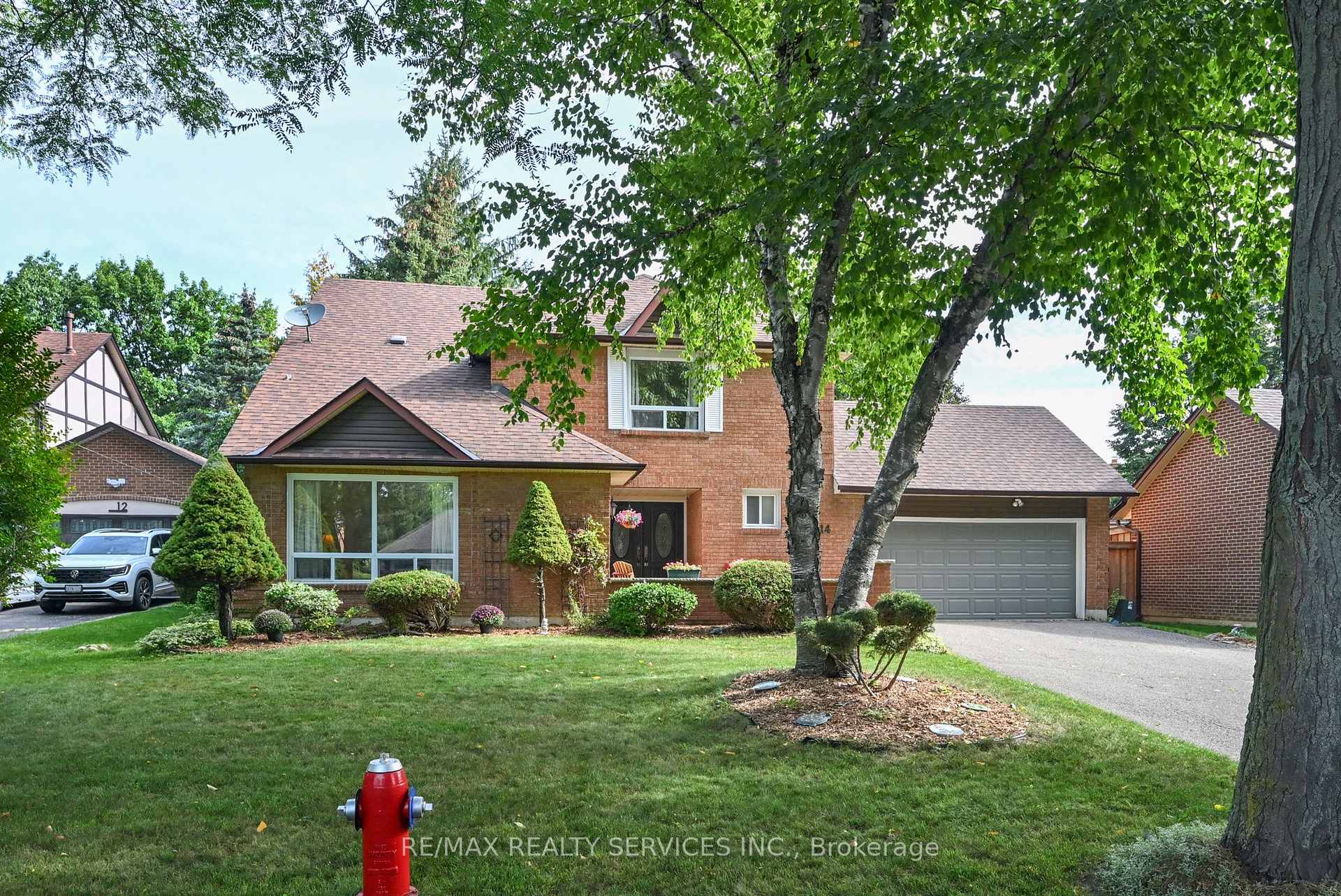 14 Ramsgate Court Brampton Ontario Canada Sale residential Raj Sharma RE/MAX Realty Services Inc., Brokerage*
