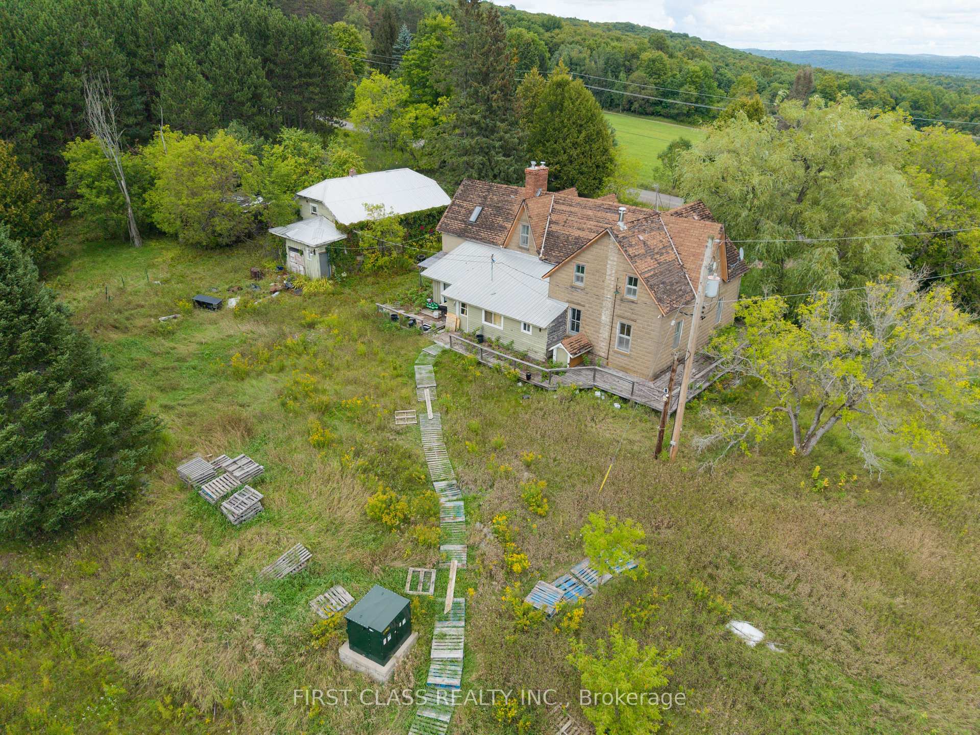 261 Wingle Road Brudenell, Lyndoch And Raglan Ontario Canada Sale commercial Ronald Huang FIRST CLASS REALTY INC. Brokerage* 