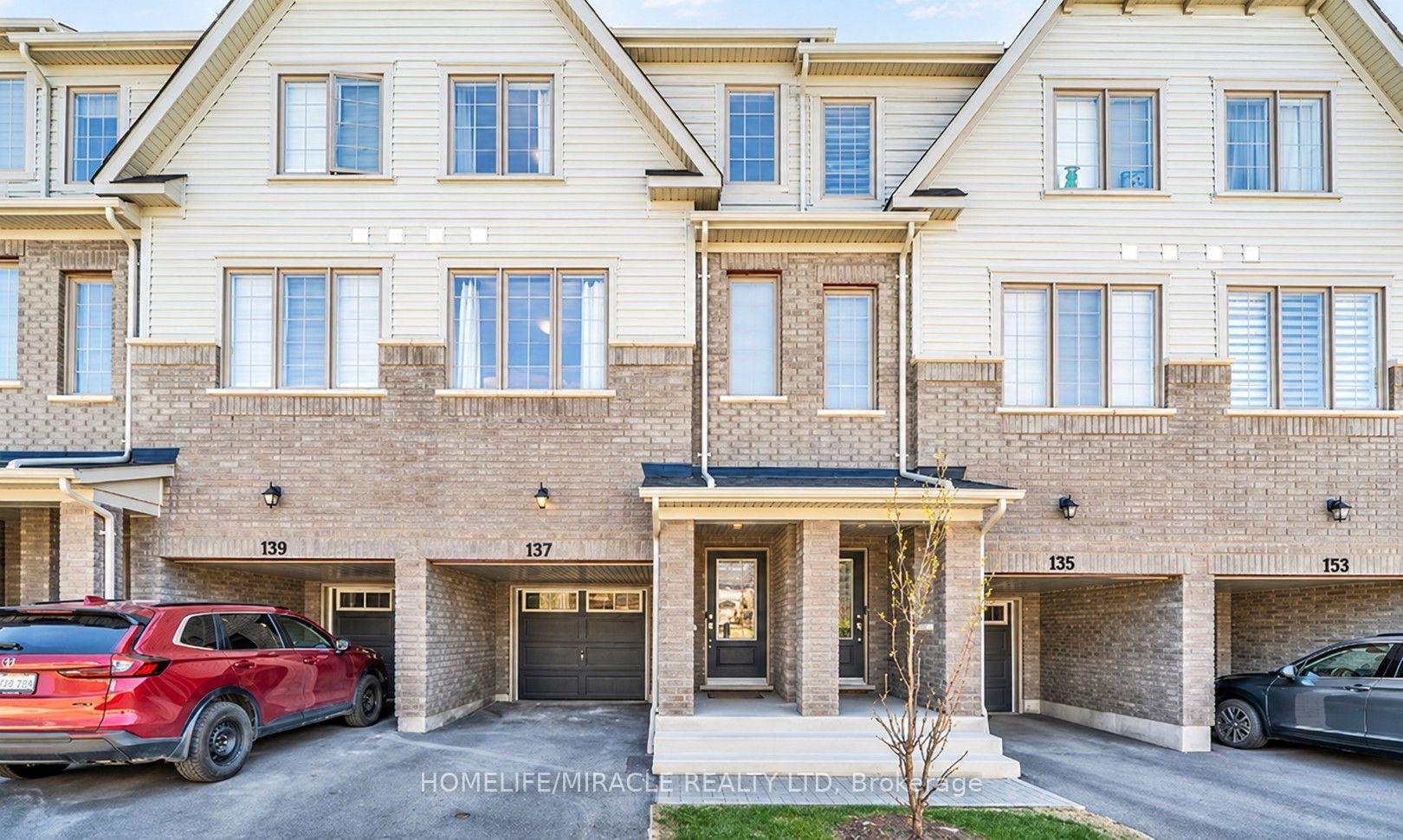 72 - 137 Danzatore Path Oshawa Ontario Canada Rent residential Bishan Sharma HomeLife/Miracle Realty Ltd, Brokerage *