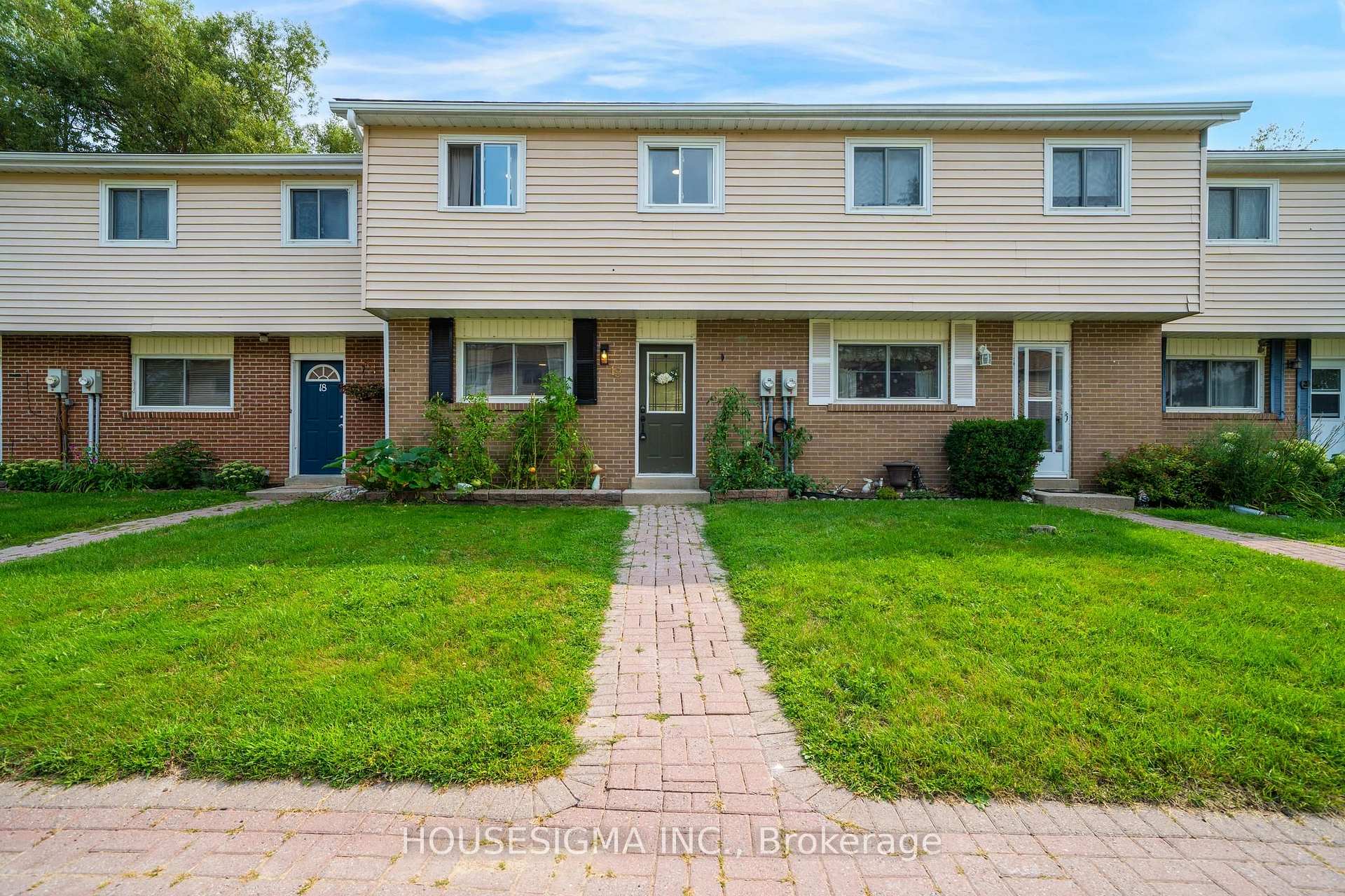 19 - 40 East Street Georgina Ontario Canada Rent residential Ashu Ohri HOUSESIGMA INC., BROKERAGE*