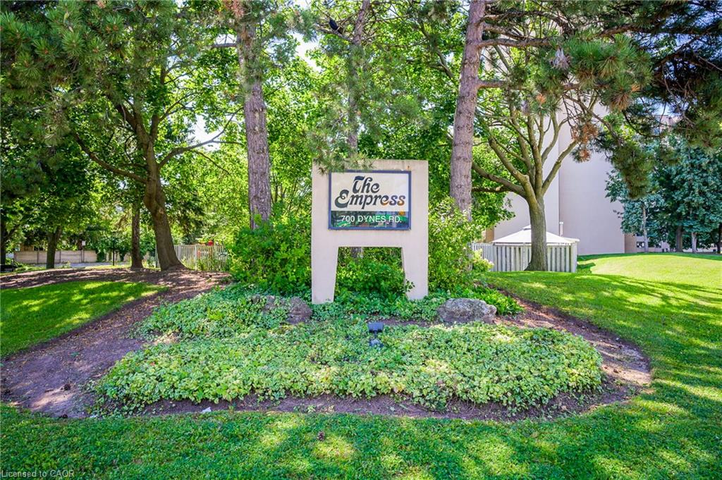 1210 - 700 Dynes Road Burlington Ontario Canada Sale residential   Realty Network, Brokerage*