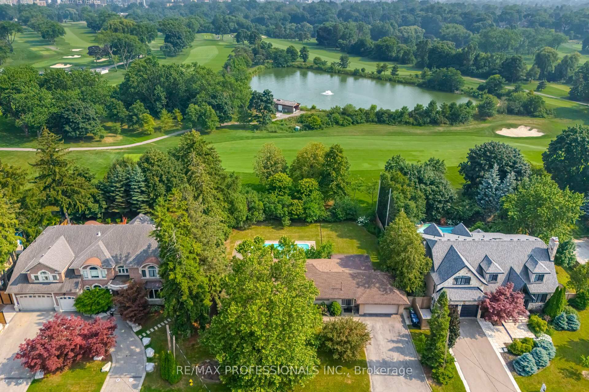 55 Bywood Drive Toronto Ontario Canada Sale residential Brian Pennington RE/MAX Professionals Inc., Brokerage *