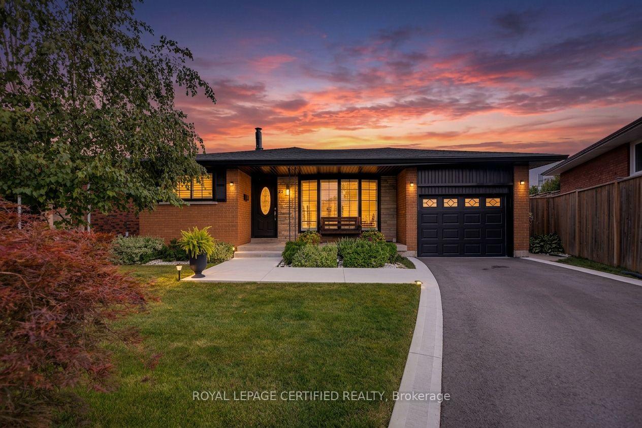 24 Northgate Drive Hamilton Ontario Canada Sale residential Paul  Wheeler Sutton Group Innovative Realty Inc., Brokerage*