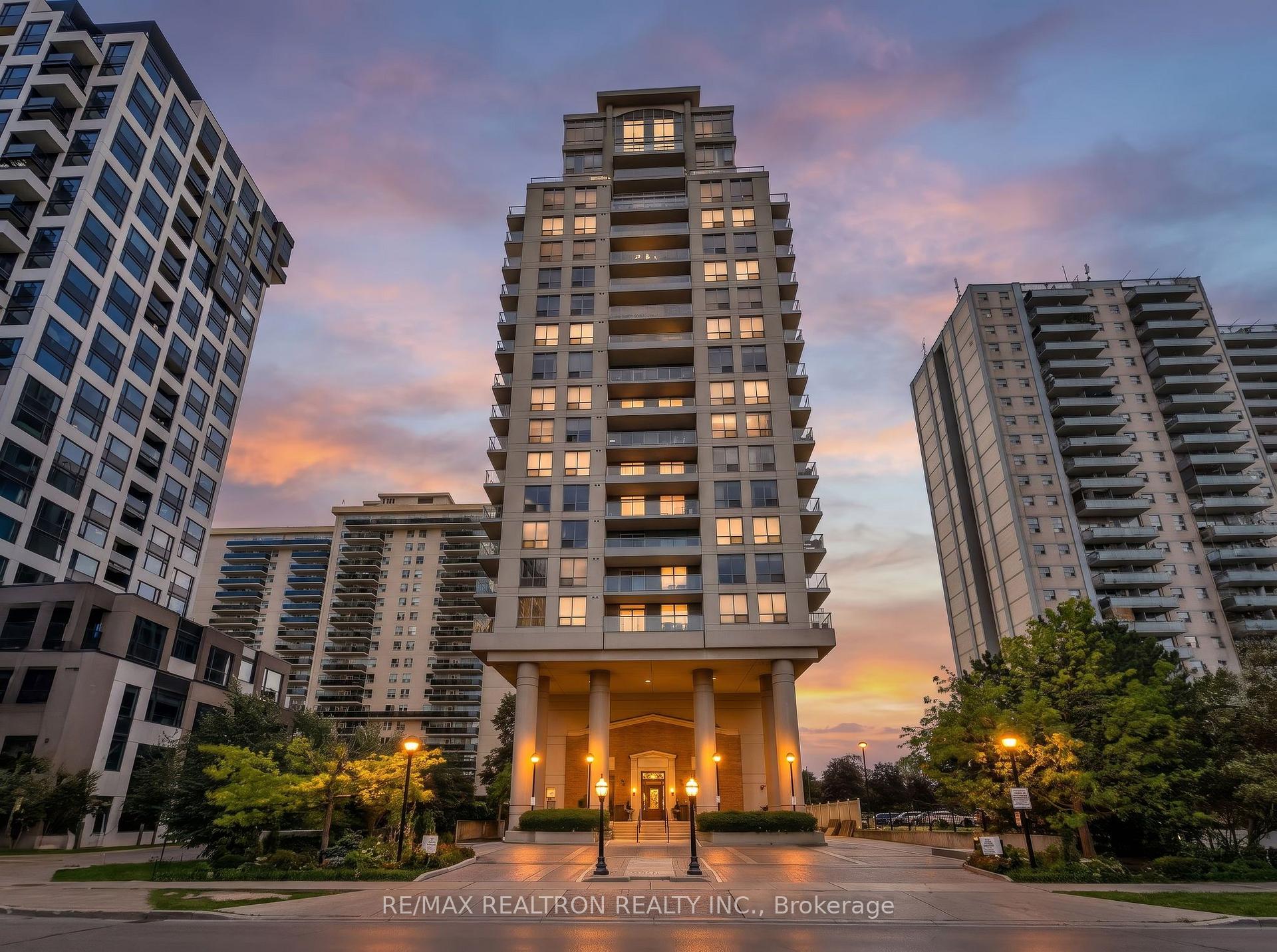 1210 - 70 High Park Avenue Toronto Ontario Canada Sale residential Joe Caputo RE/MAX Realtron Realty Inc., Brokerage*