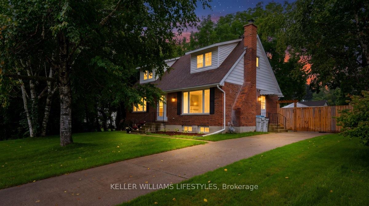 26 Arthur Street Lambton Shores Ontario Canada Sale residential Linda Miller RE/MAX PRIME PROPERTIES UNIQUE GROUP, BROKERAGE