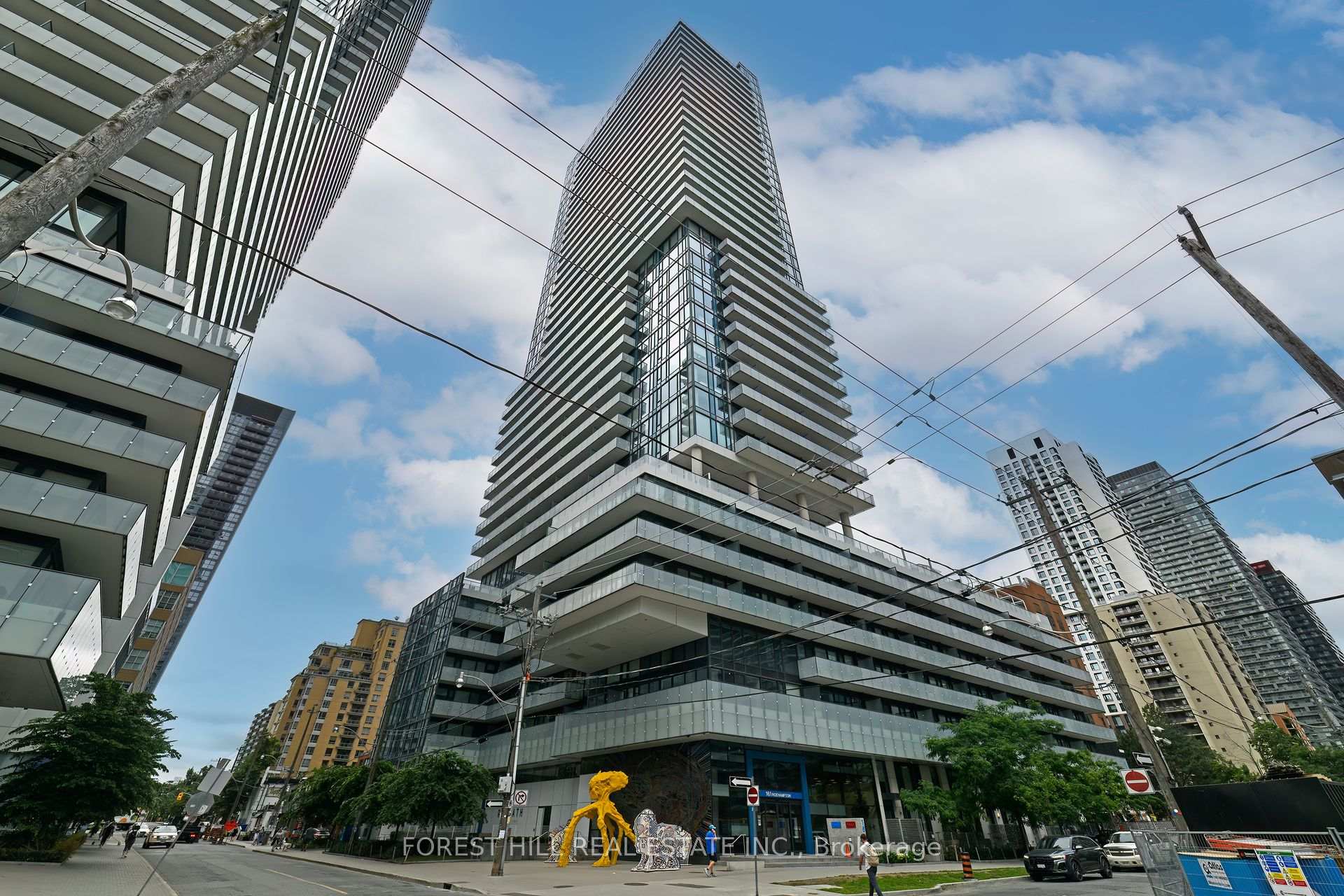 102 - 161 Roehampton Avenue Toronto Ontario Canada Rent residential   MOVETA REALTY INC., Brokerage*