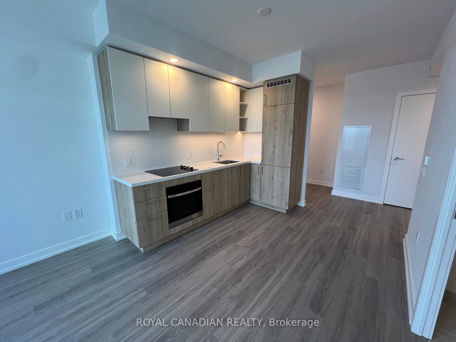 613 - 21 Meadowvale Road Vaughan Ontario Canada Rent residential Naveen Vadlamudi ROYAL CANADIAN REALTY, BROKERAGE*