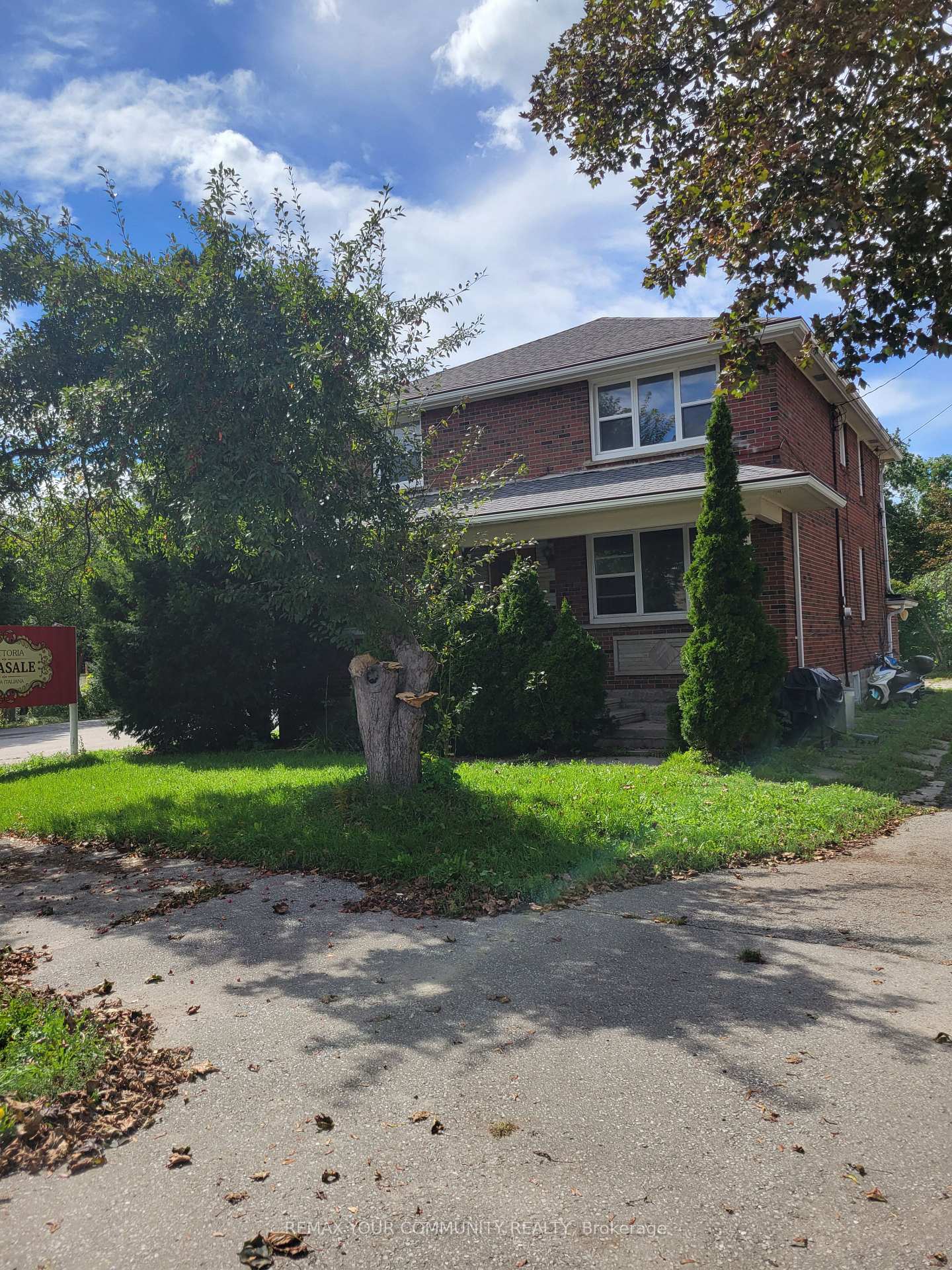 2nd Floor - 12926 Highway 27 King Ontario Canada Rent residential Edith Da Costa   Re/Max Your Community Realty, Brokerage