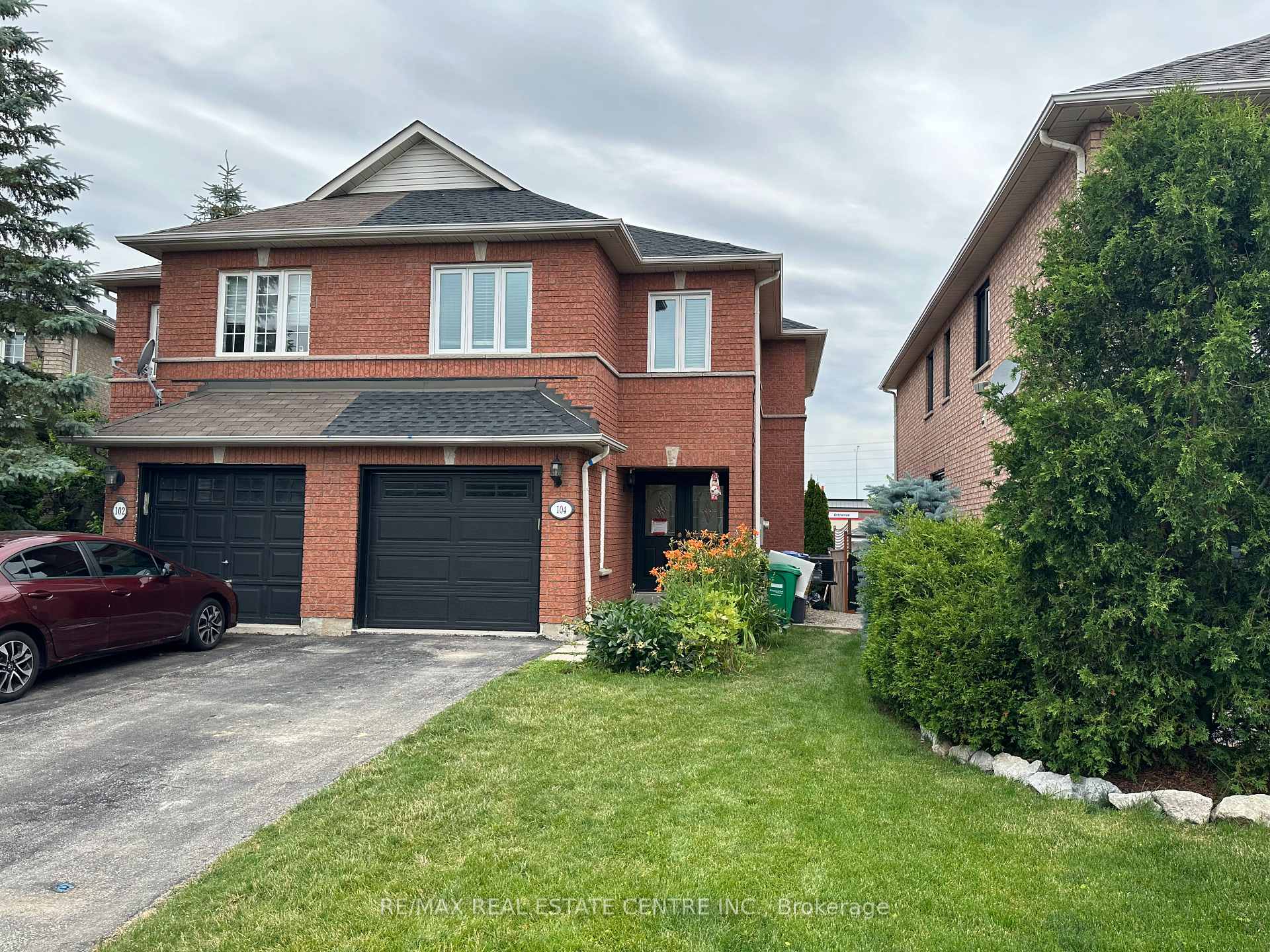 104 Native Landing Crescent Brampton Ontario Canada Rent residential KAY PATEL RE/MAX Real Estate Centre Inc., Brokerage *