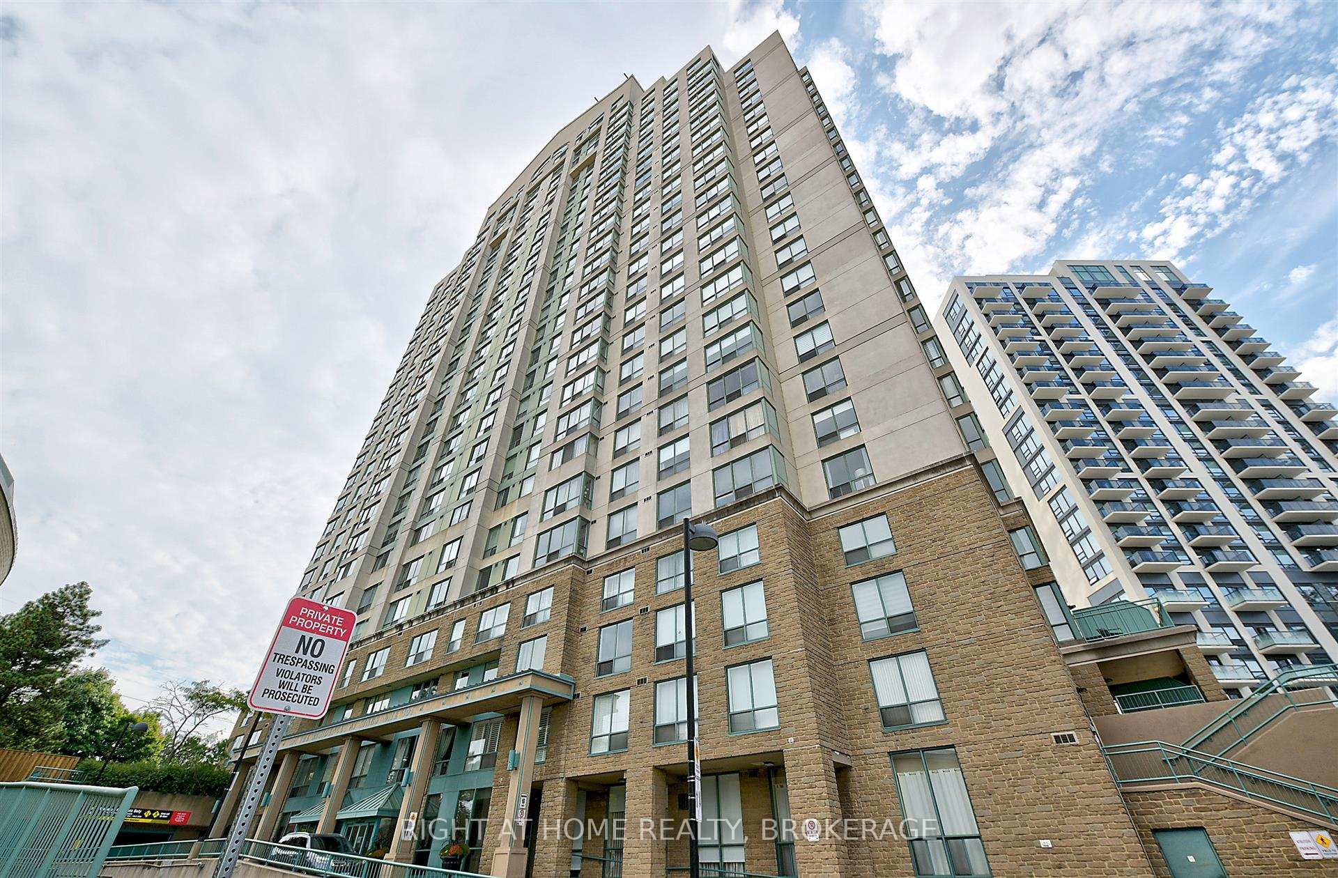 206 - 101 Subway Crescent Toronto Ontario Canada Rent residential Phil Brown Right at Home Realty, Brokerage*