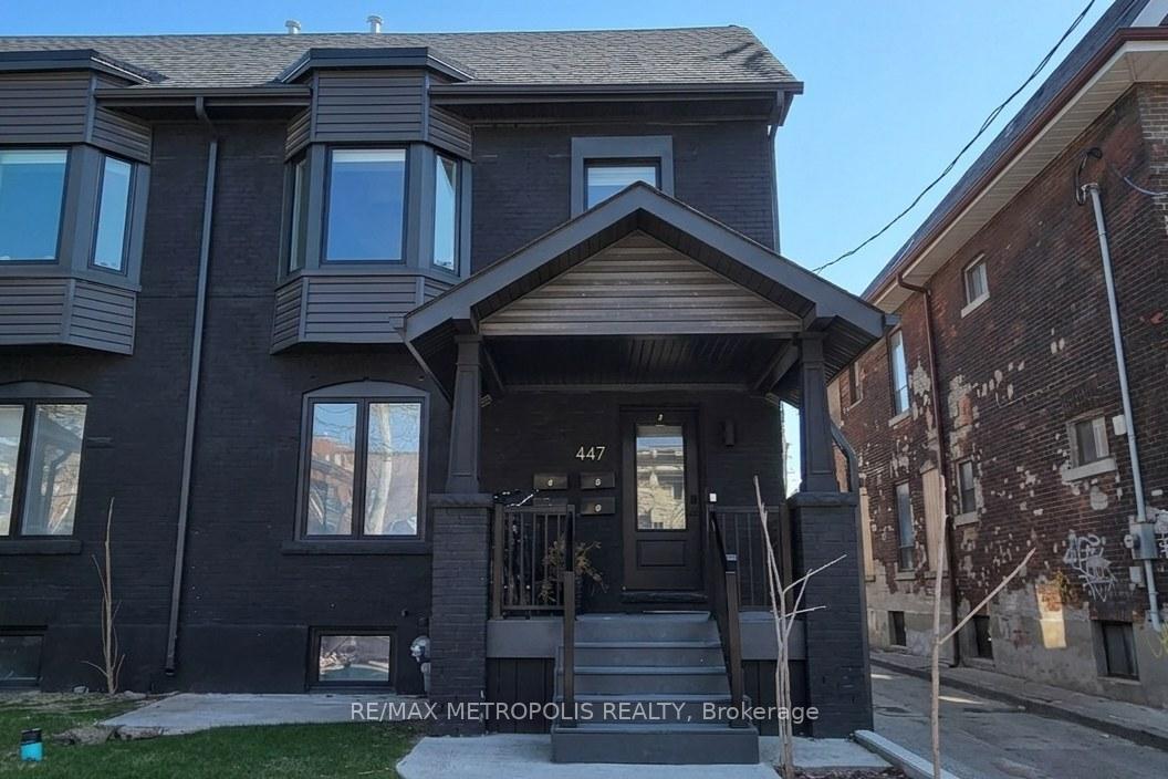 447 Lansdowne Avenue Toronto Ontario Canada Sale residential Gurin Brar RE/MAX Metropolis Realty Brokerage*