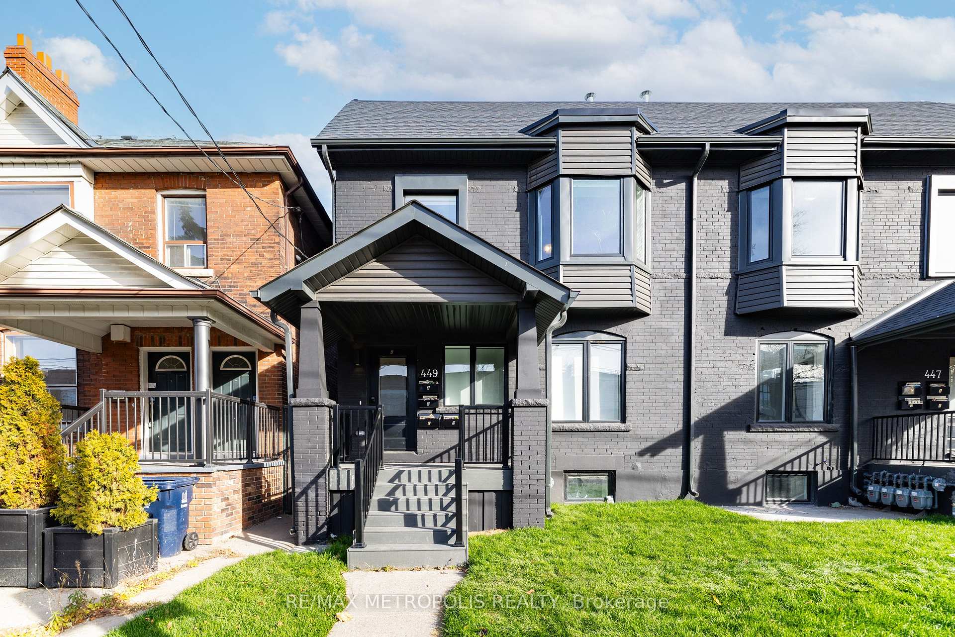 449 Lansdowne Avenue Toronto Ontario Canada Sale residential Gurin Brar RE/MAX Metropolis Realty Brokerage*