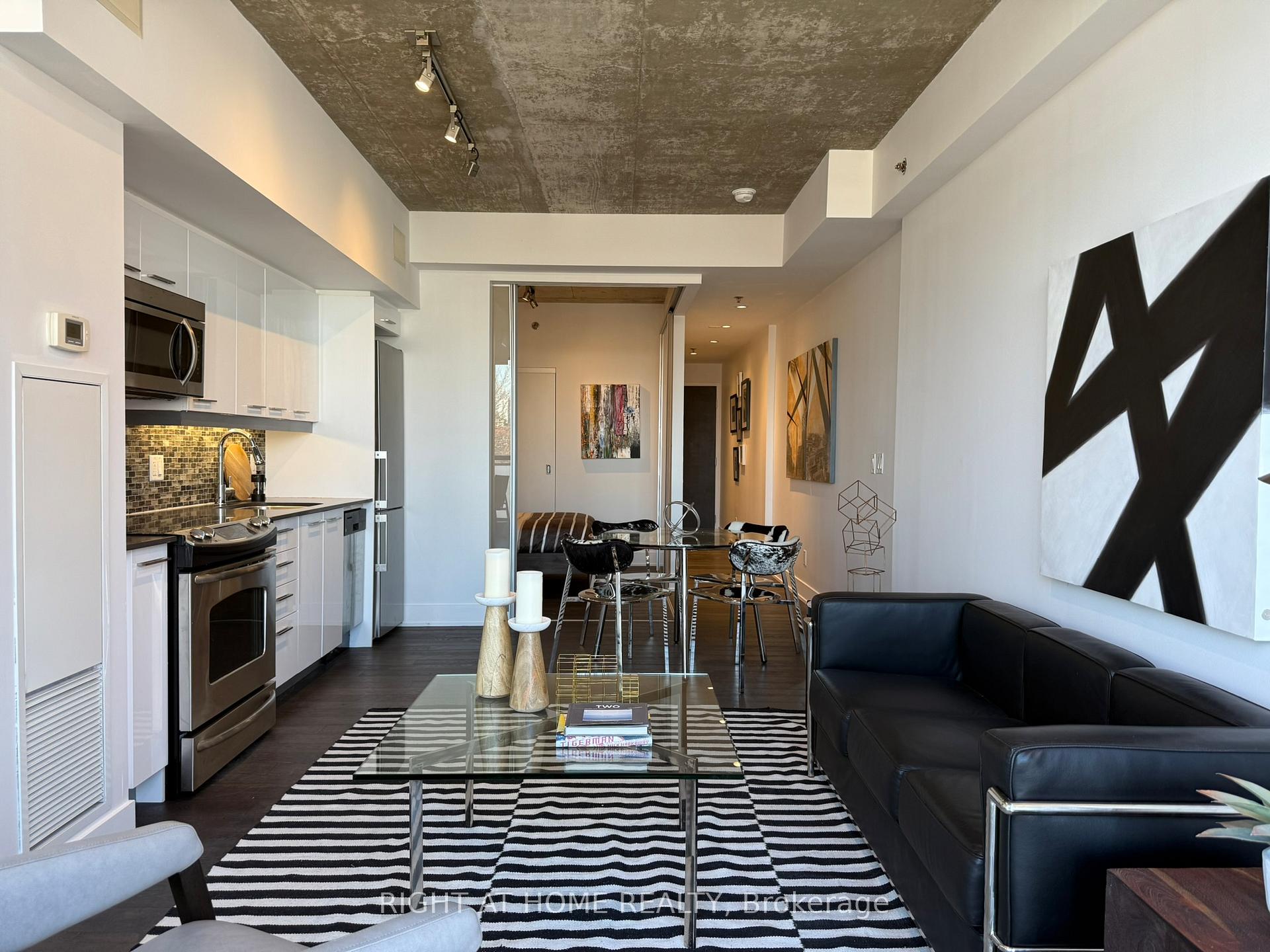 407 - 630 Queen Street E Toronto Ontario Canada Sale residential Stephanie Easton Right at Home Realty, Brokerage*
