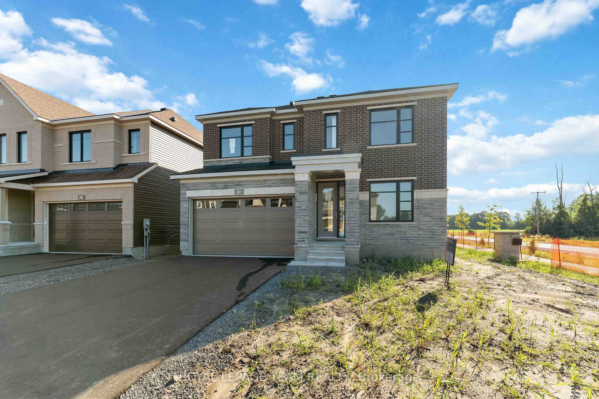 2000 Wanderer Avenue Ottawa Ontario Canada Sale residential Jason Clement ROYAL LEPAGE TEAM REALTY