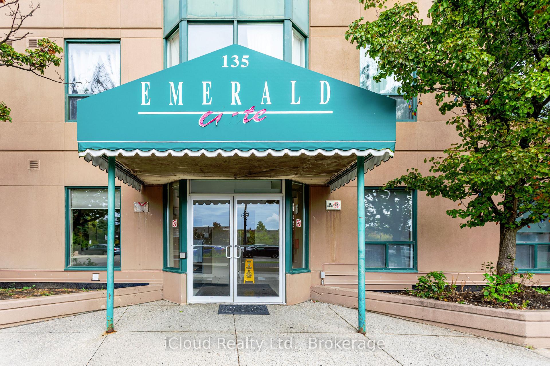 903 - 135 Hillcrest Avenue Mississauga Ontario Canada Sale residential Stan Machniewicz iCloud Realty Ltd..
