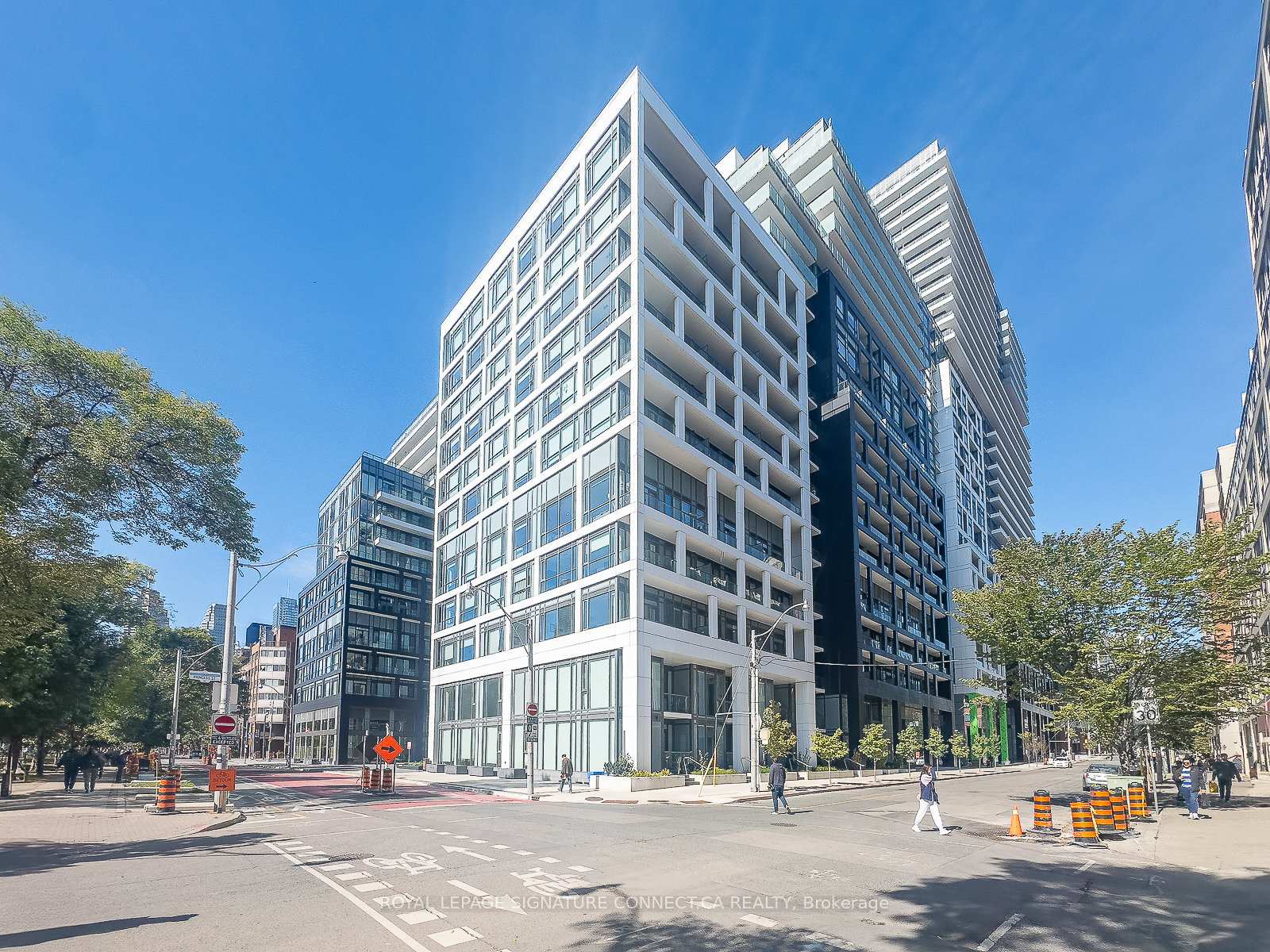 103 - 60 Princess Street Toronto Ontario Canada Sale residential Lola Cromwell INFINITE REAL ESTATE BROKERAGE INC.