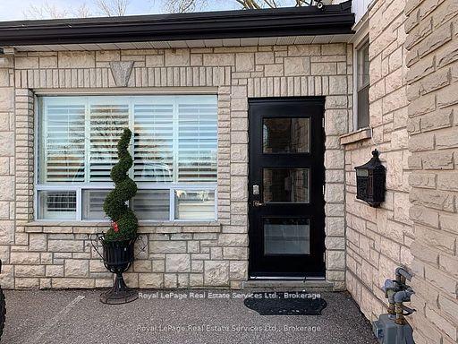 Lower Unit - 197 Broadway Street Mississauga Ontario Canada Lease commercial Cliff Barron RE/MAX Real Estate Centre, Inc., Brokerage *