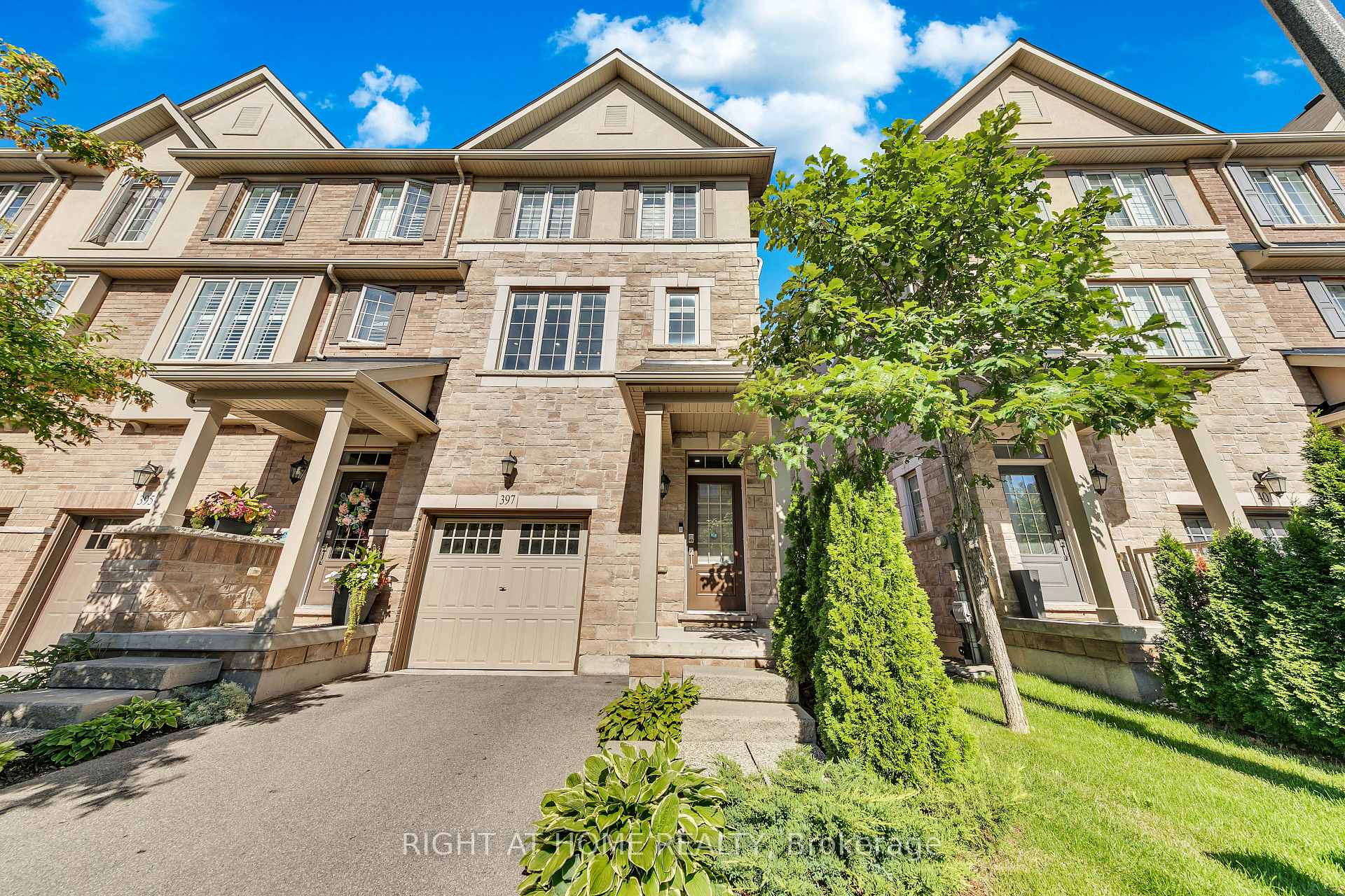 397 Hardwick Common Drive Oakville Ontario Canada Sale residential Phil Brown Right at Home Realty, Brokerage*