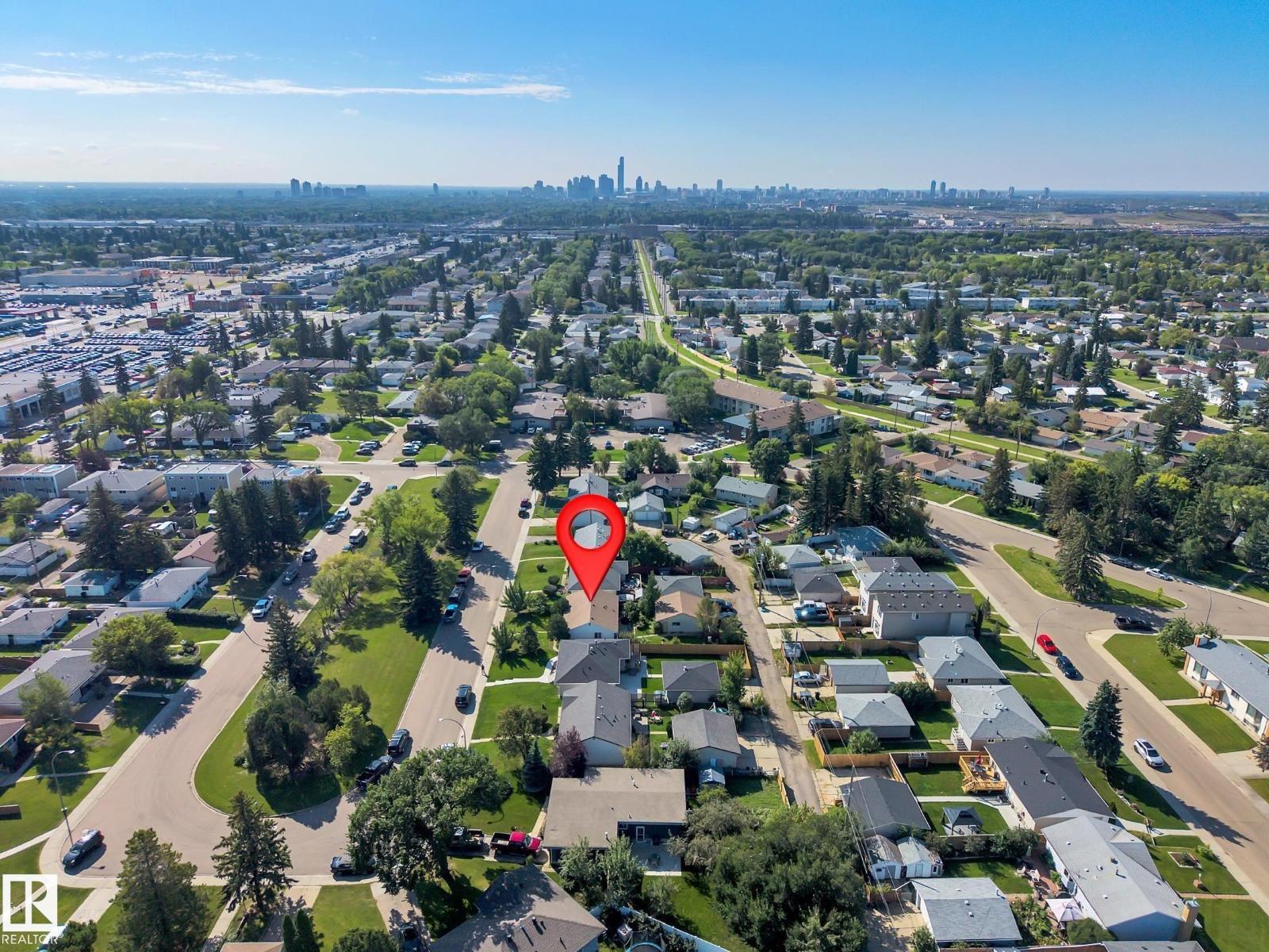   Ontario Canada Sale residential Lola Cromwell INFINITE REAL ESTATE BROKERAGE INC.