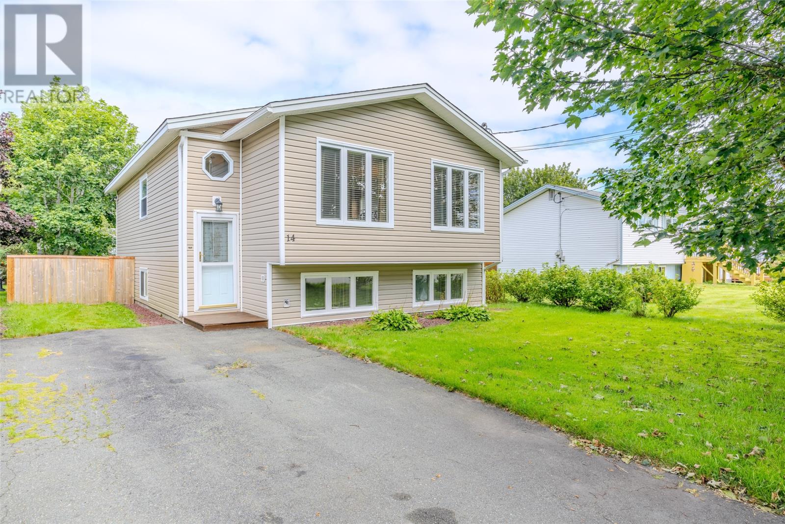 14 Beaverbrook Drive St. John'S Newfoundland And Labrador Canada Sale residential Ruby Manuel Royal LePage Atlantic Homestead