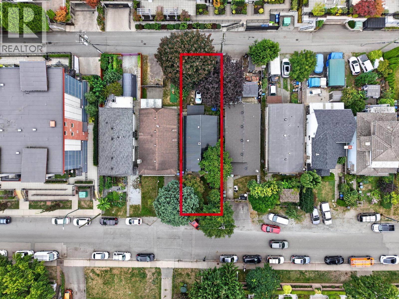 2357 HAWTHORNE AVENUE Port Coquitlam British Columbia Canada Sale residential   First Stay Realty Inc.